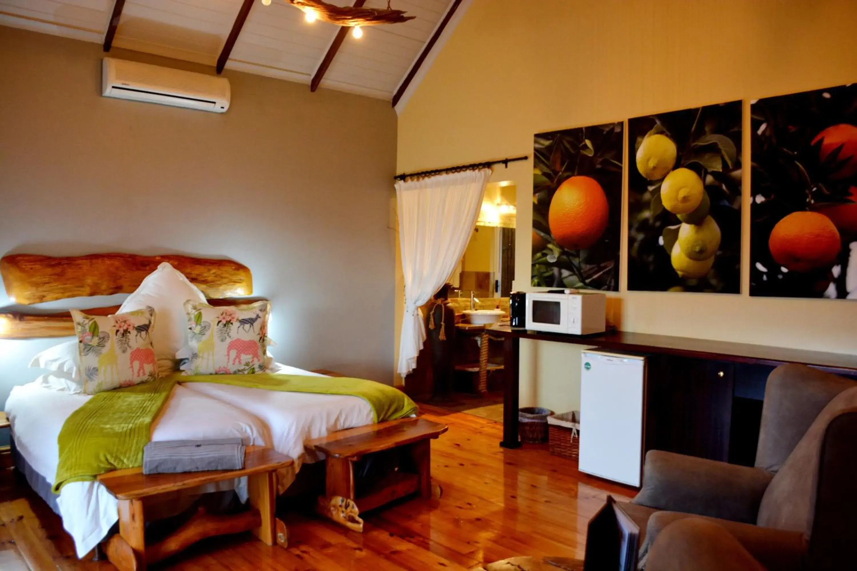 Twin Chalet - single occupancy in Addo Dung Beetle Guest Farm Twin Chalet - single occupancy in Addo Dung Beetle Guest Farm