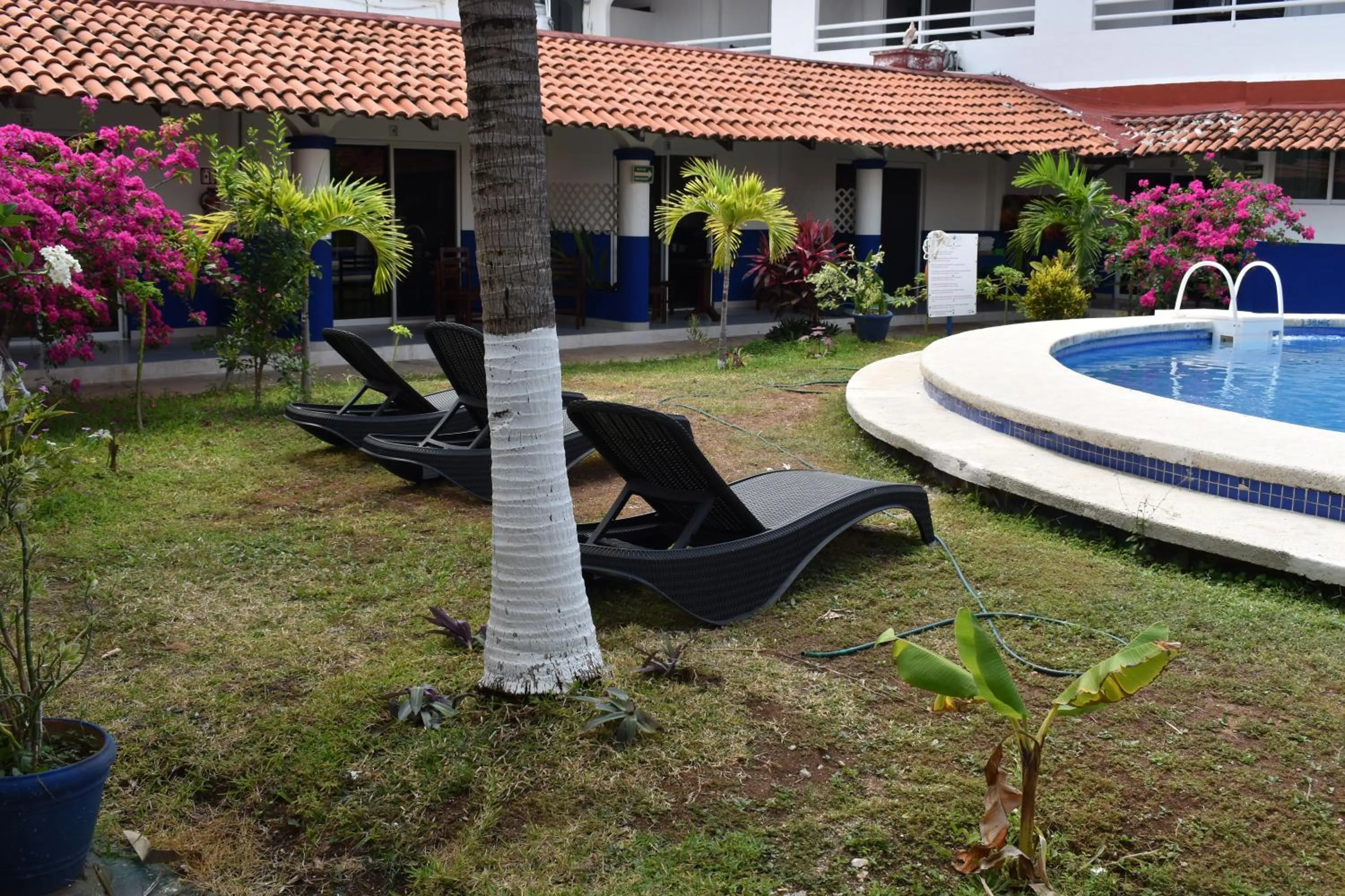 Pool view in Plaza Almendros Hotel Isla Mujeres