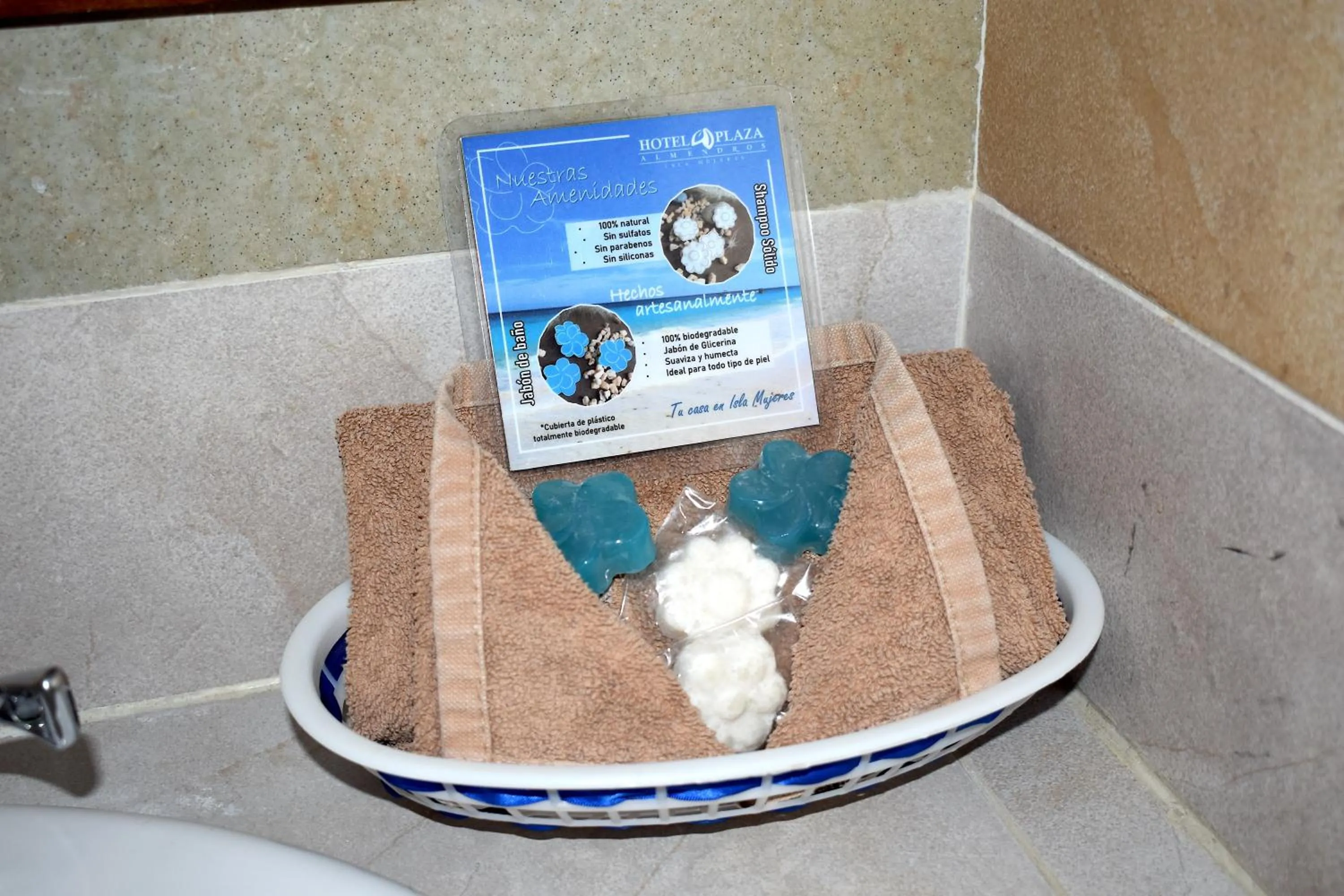 Bathroom in Plaza Almendros Hotel Isla Mujeres