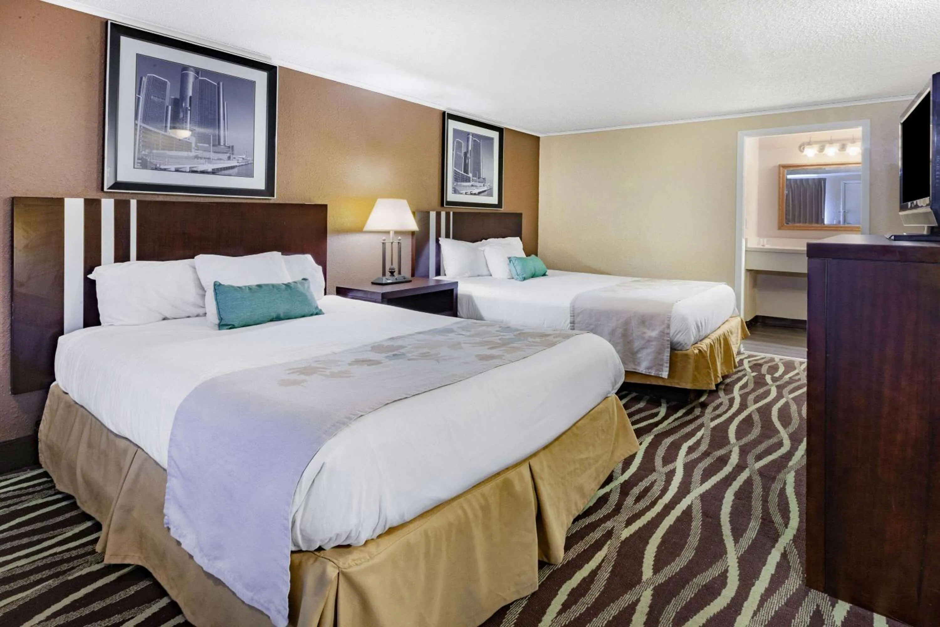 Photo of the whole room in Travelodge by Wyndham Monroe