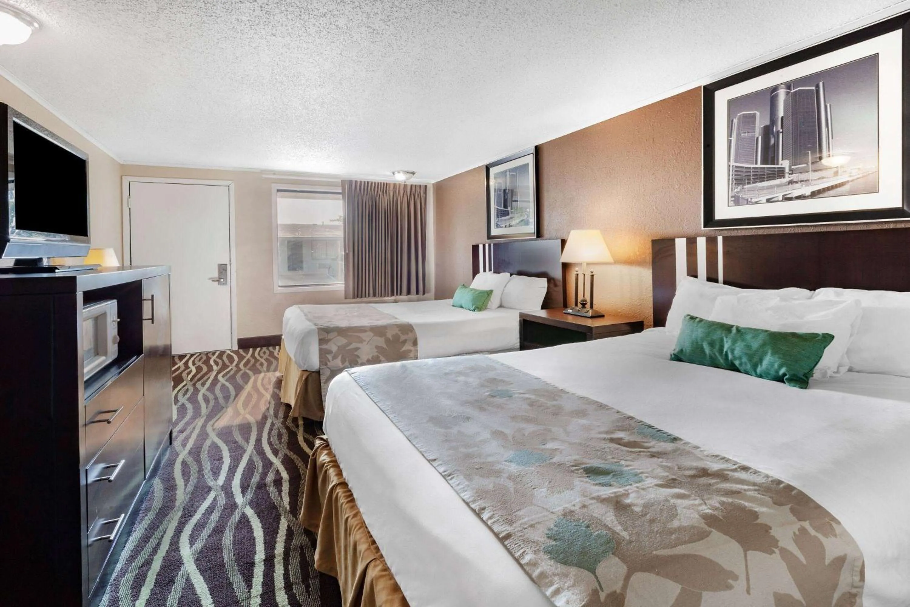 Photo of the whole room in Travelodge by Wyndham Monroe