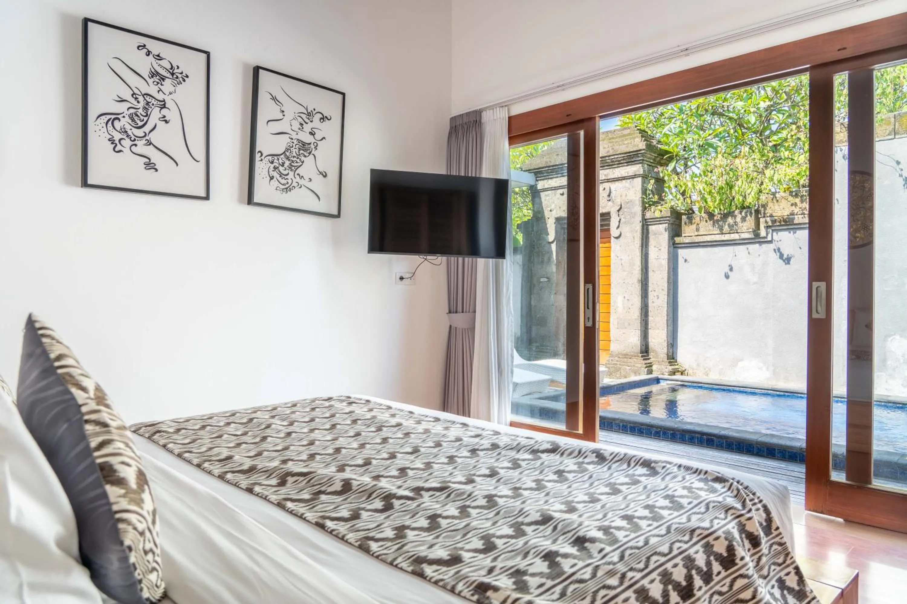 Bed in Bali Nyuh Gading Villas