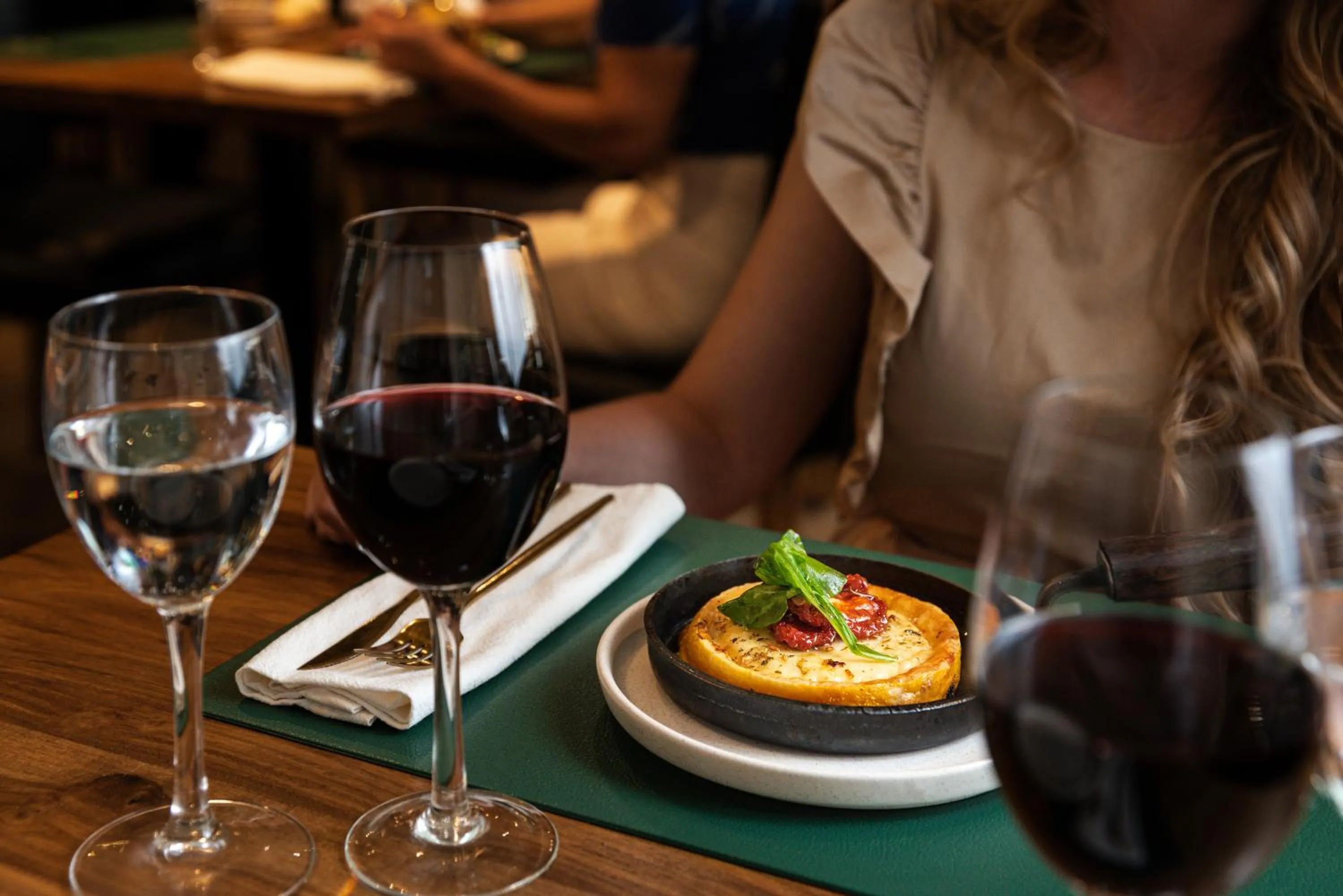 Restaurant/places to eat in Lennox Buenos Aires