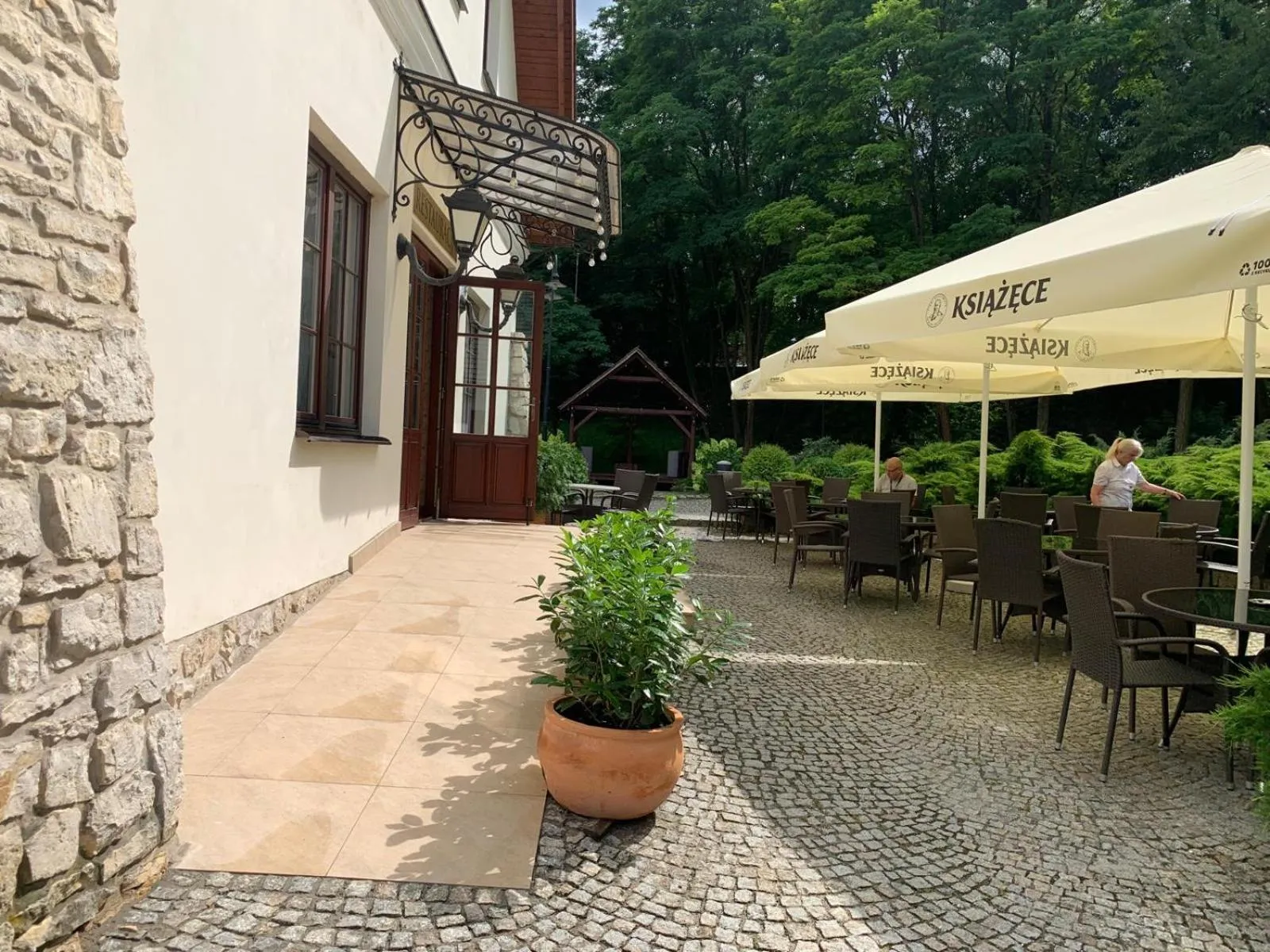 Facility for disabled guests in Hotel Sarmata Zespół Dworski