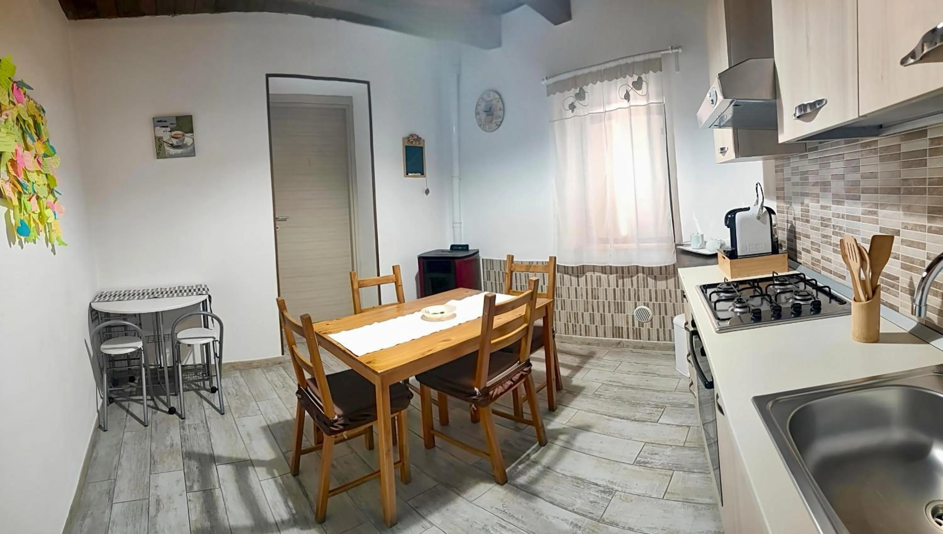 Kitchen or kitchenette in Il Vicoletto