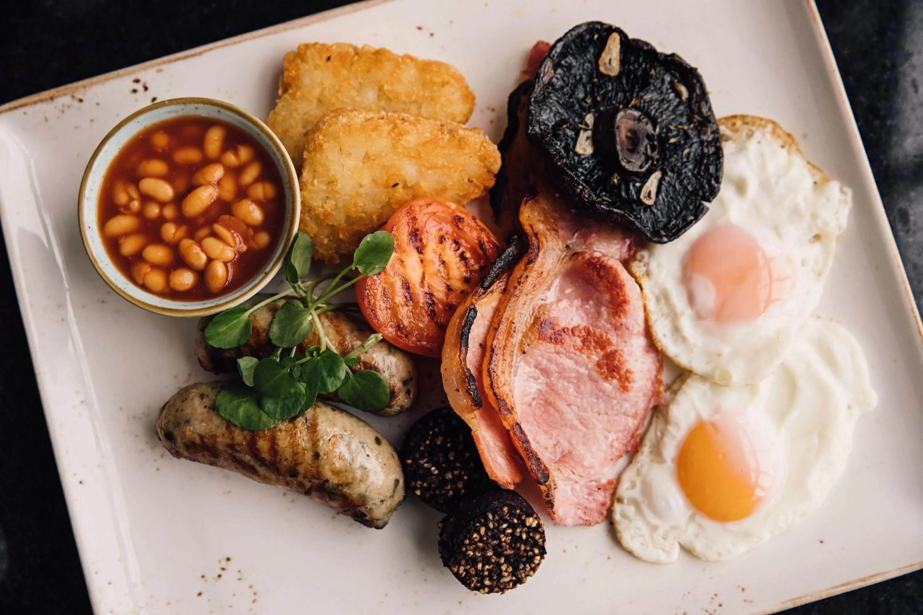 Breakfast in Woodland Grange