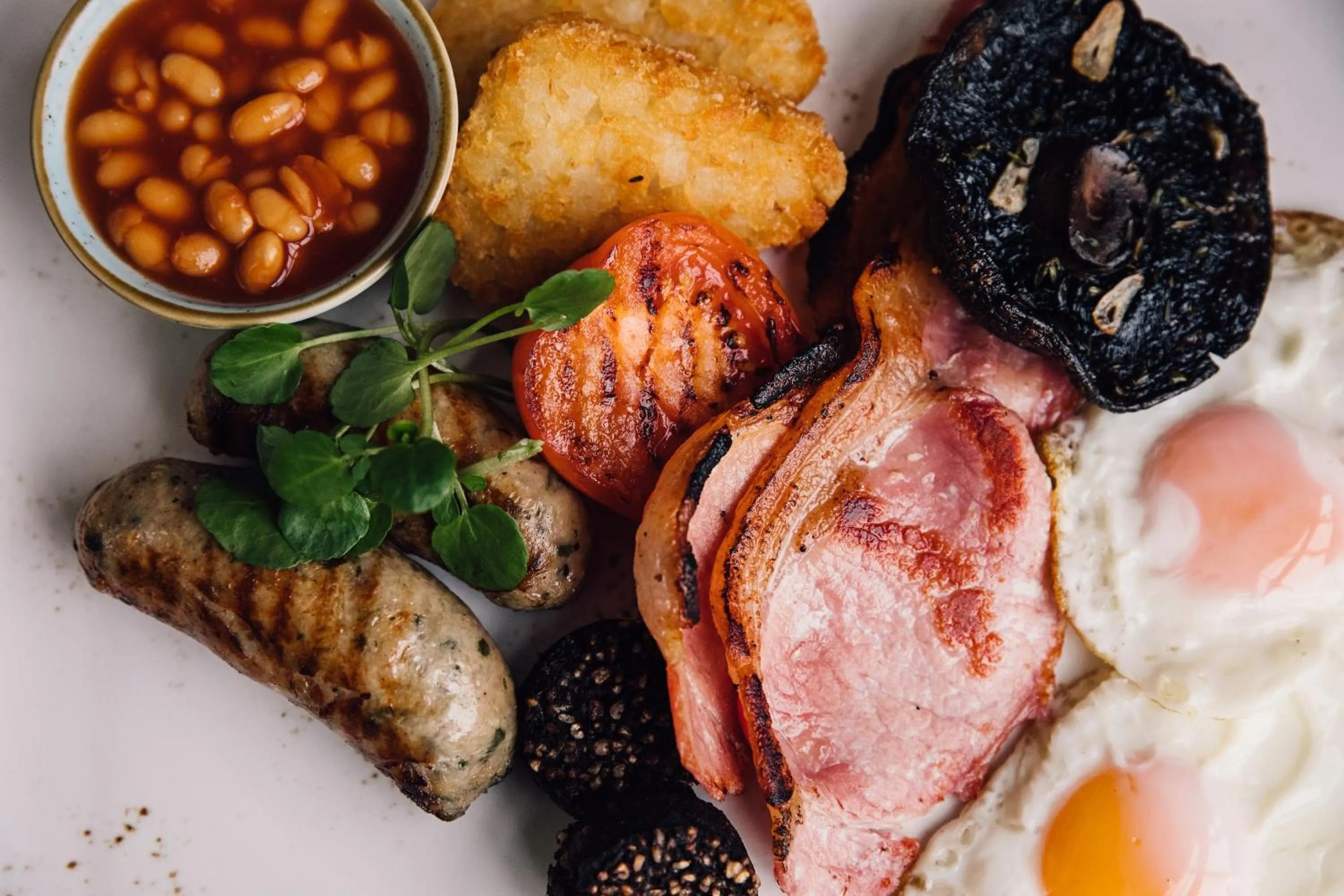 Breakfast in Woodland Grange