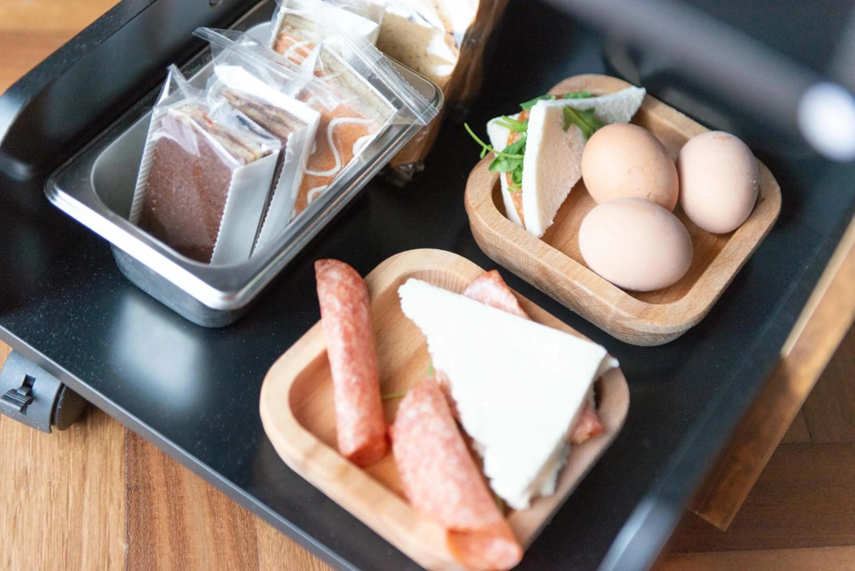 Breakfast in Camera Ardea con Camino