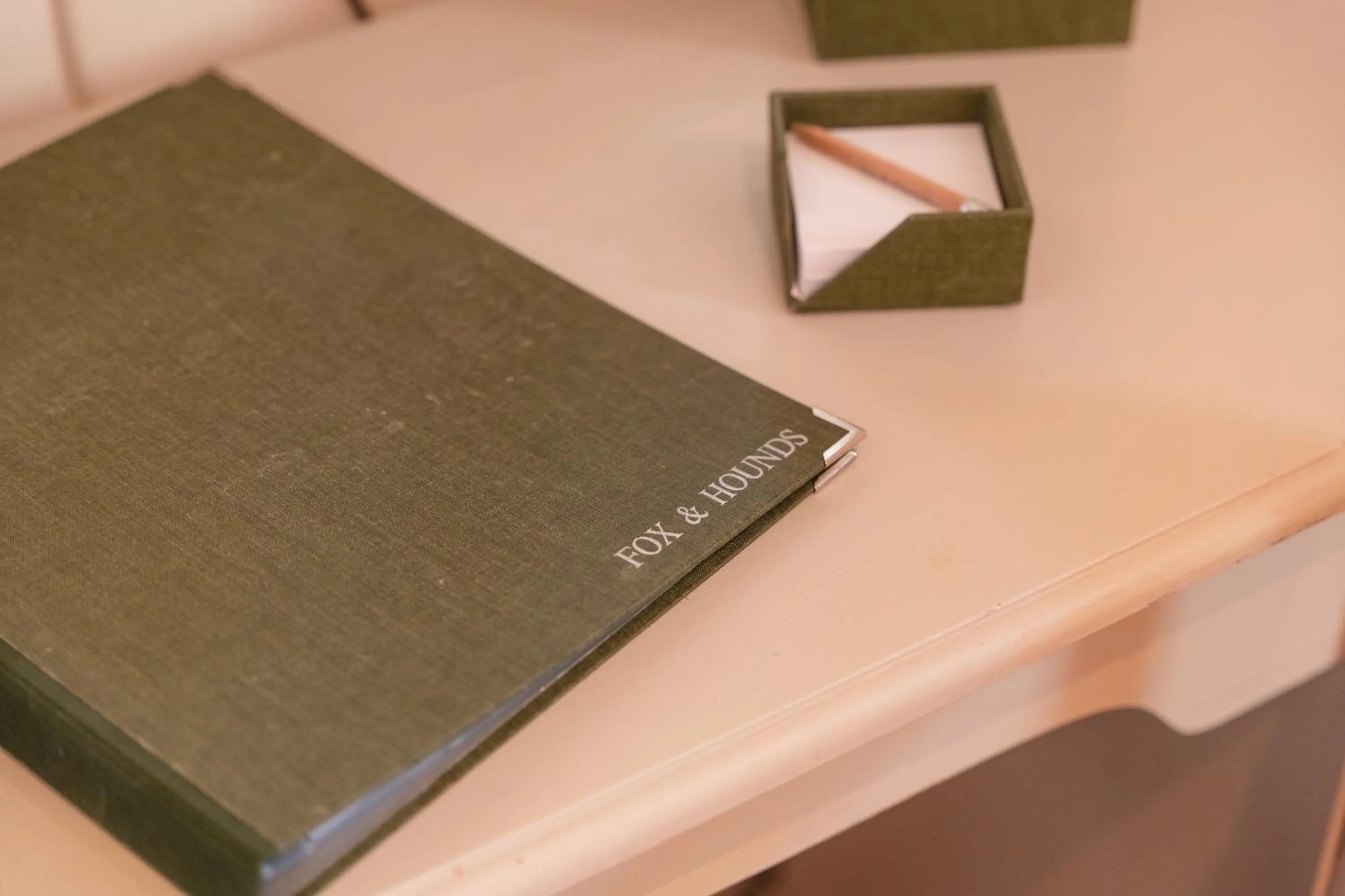 Bedroom in Fox And Hounds Llancarfan