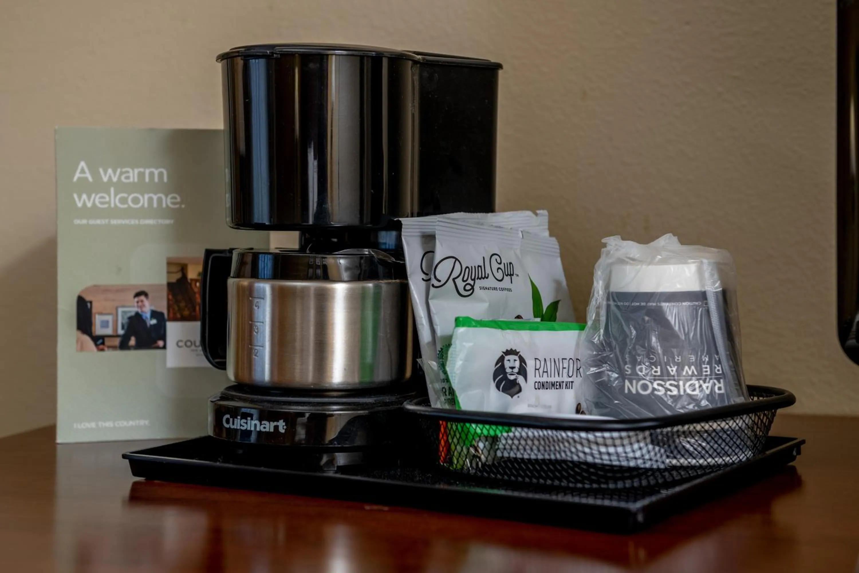 Bedroom in Country Inn & Suites By Radisson, Charleston South, WV