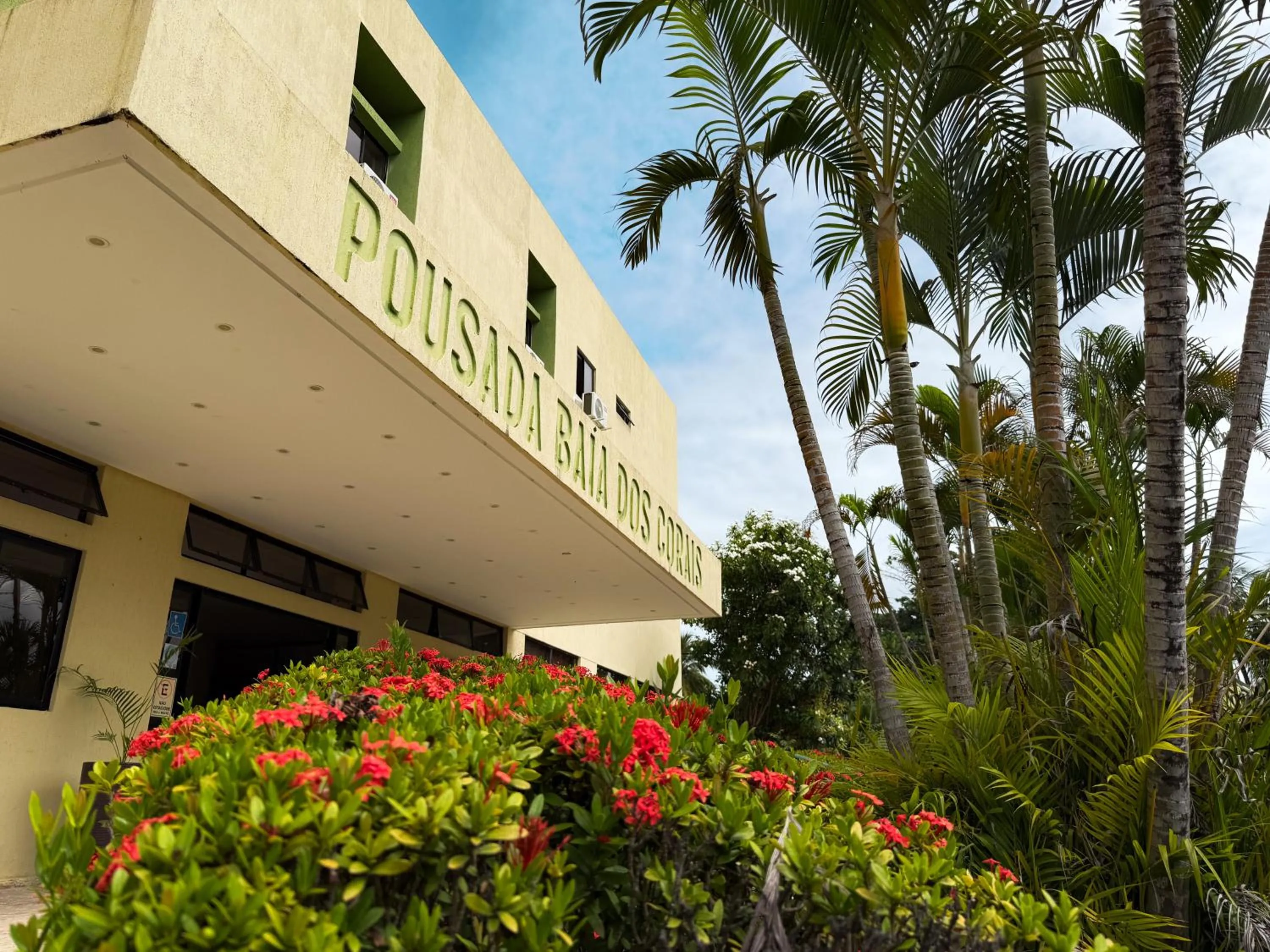 Facade/entrance in Rede Andrade Baía Dos Corais
