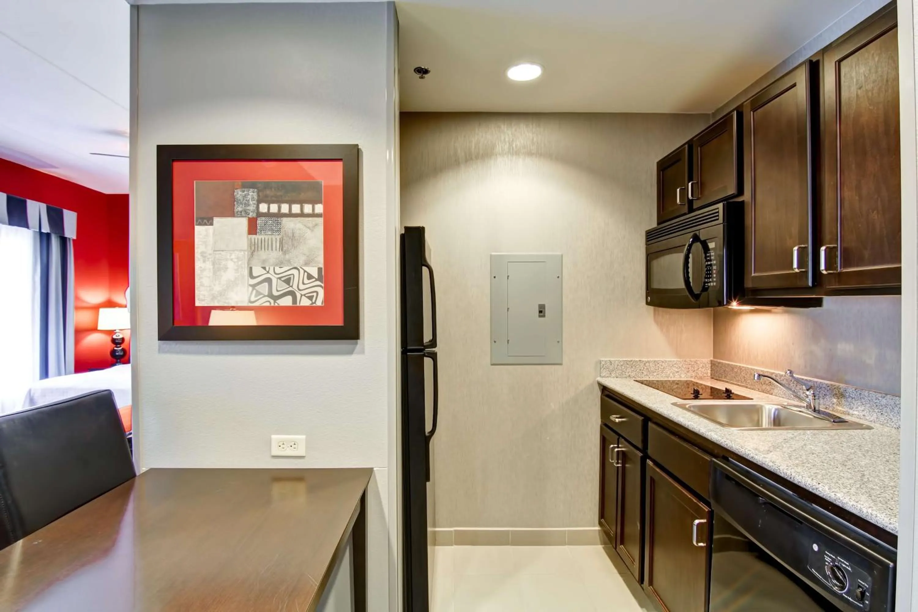 Kitchen or kitchenette in Homewood Suites by Hilton Leesburg