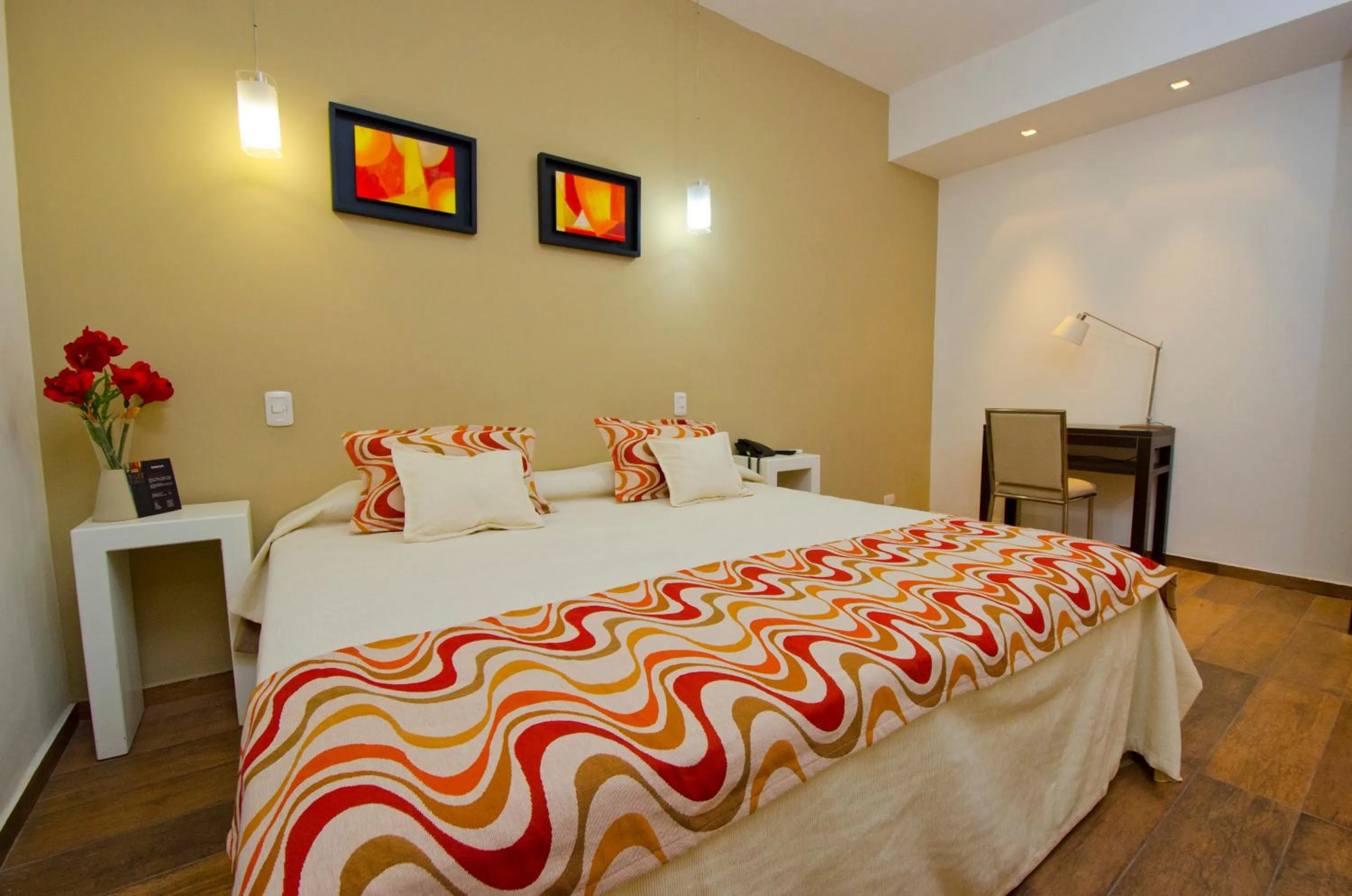 Bed in Hotel Albertina Boutique