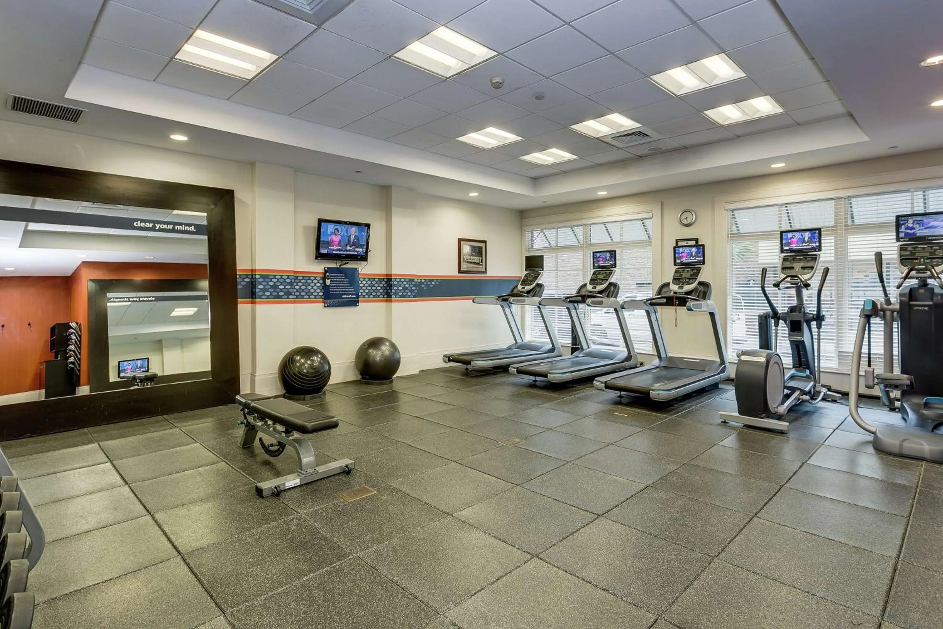 Fitness centre/facilities in Hampton Inn & Suites Mobile - Downtown Historic District