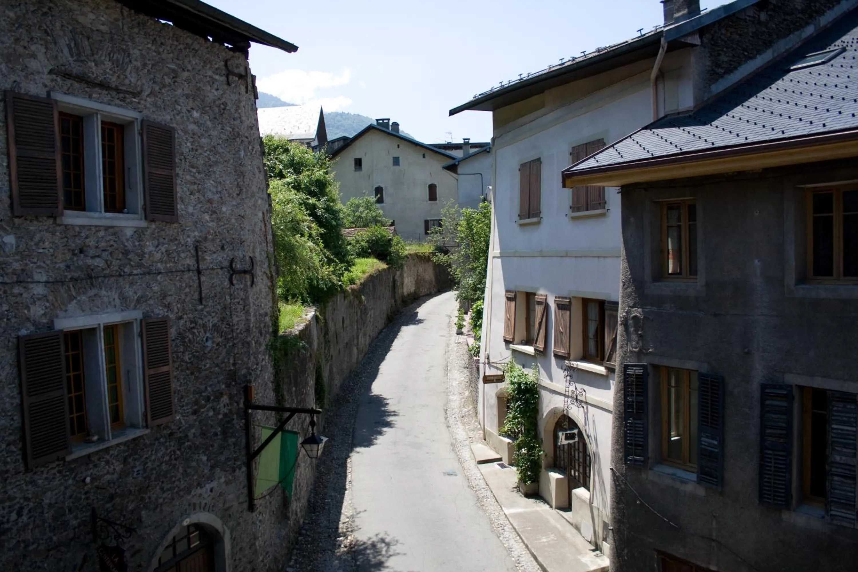 Neighbourhood in Au Cheval Blanc - appartements et chambres d'hôtes