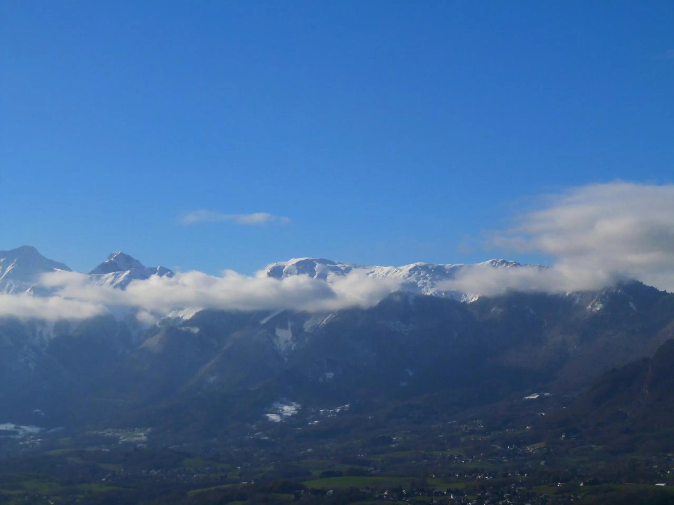 Mountain view in Au Cheval Blanc - appartements et chambres d'hôtes