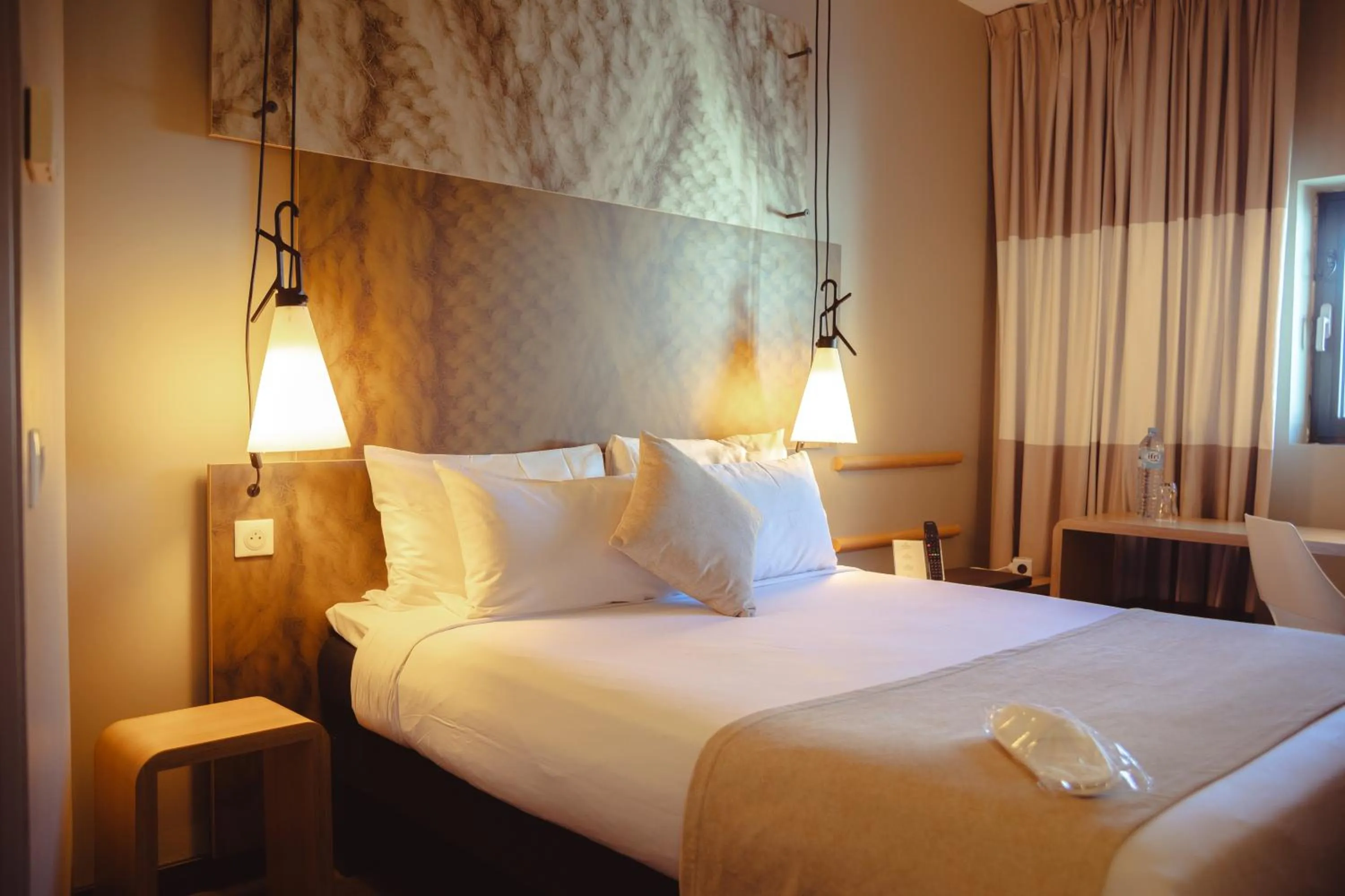 Bed in Atlantis Alger Aéroport ex Ibis