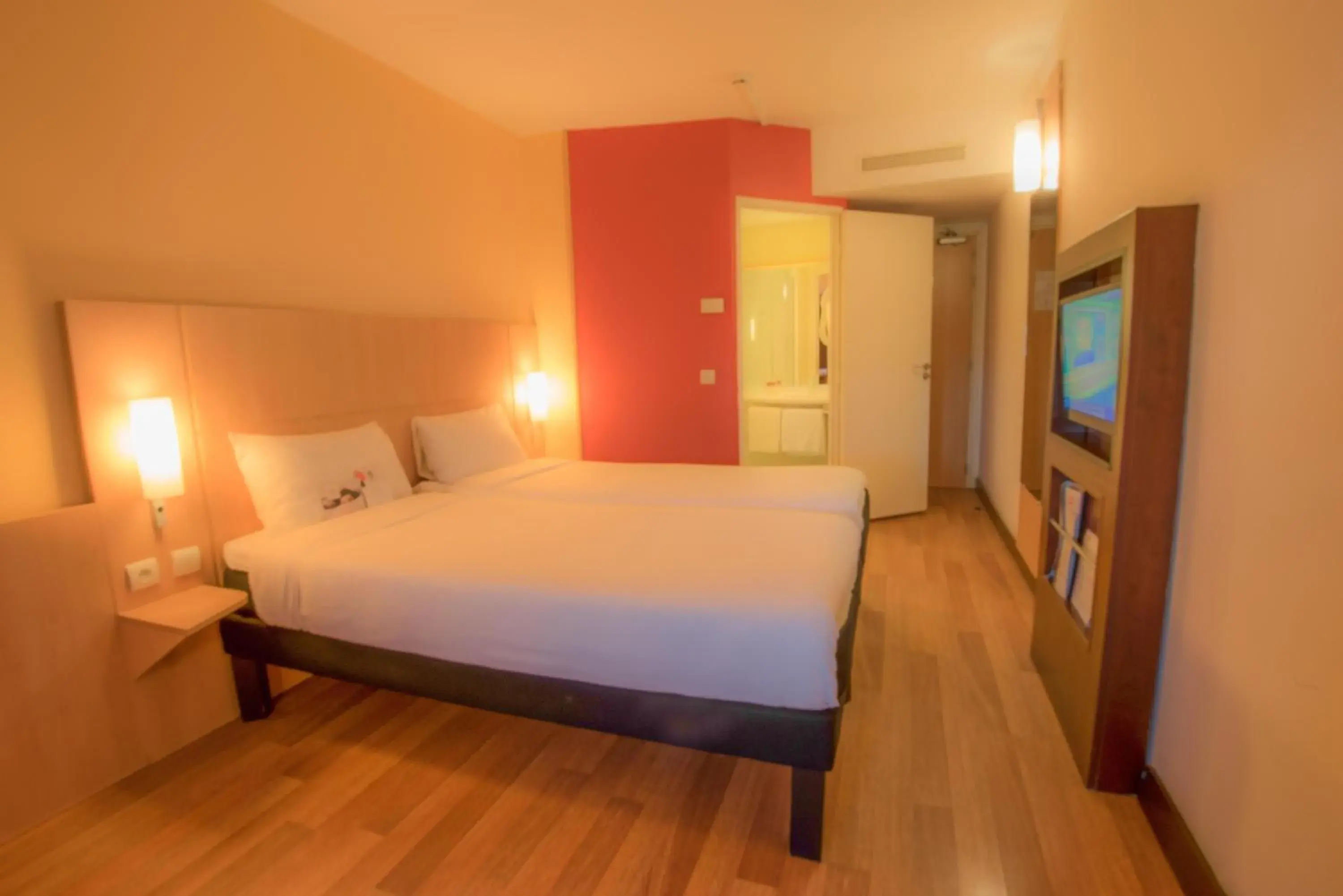 Standard Twin Room in Atlantis Alger Aéroport ex Ibis Standard Twin Room in Atlantis Alger Aéroport ex Ibis