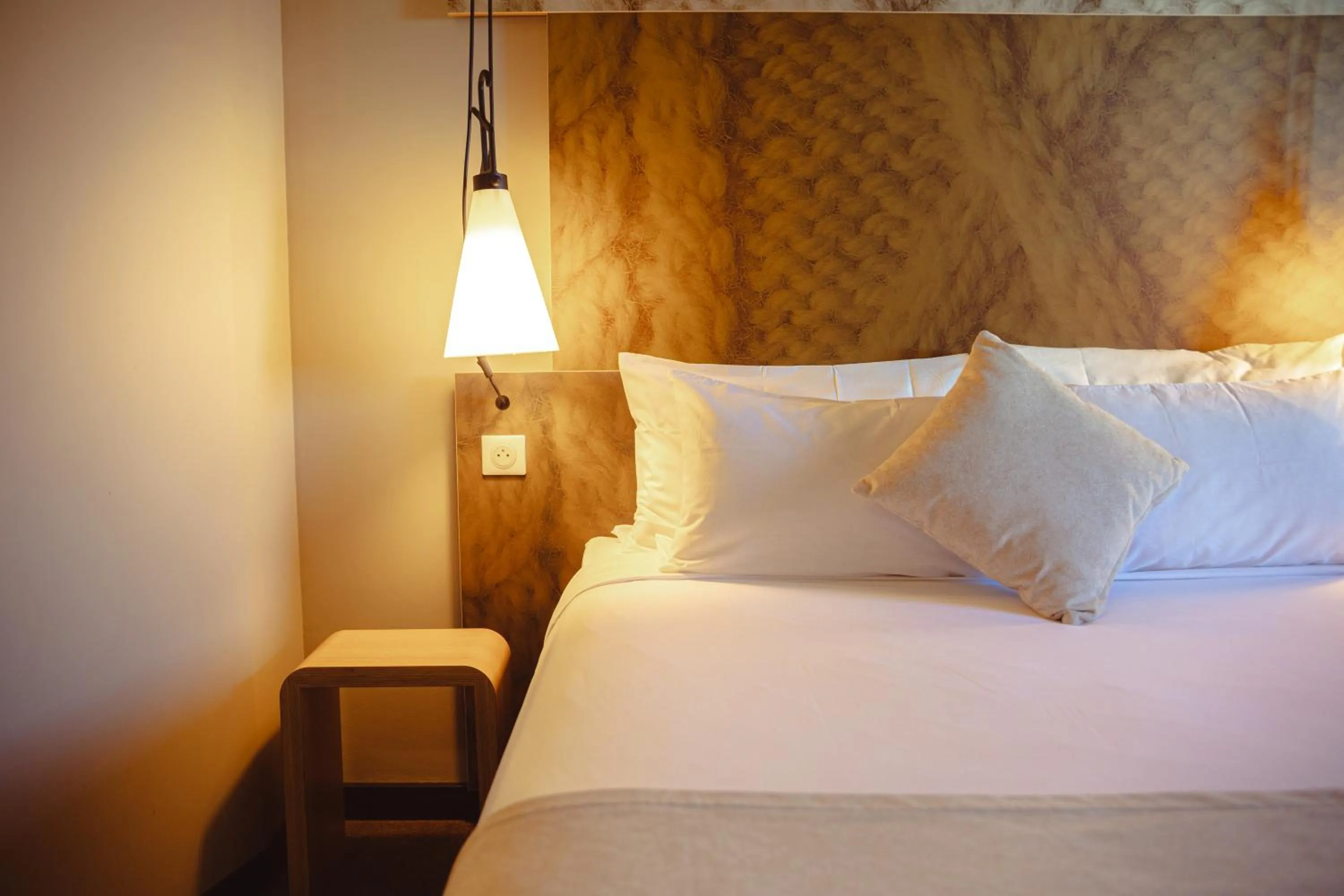 Bed in Atlantis Alger Aéroport ex Ibis