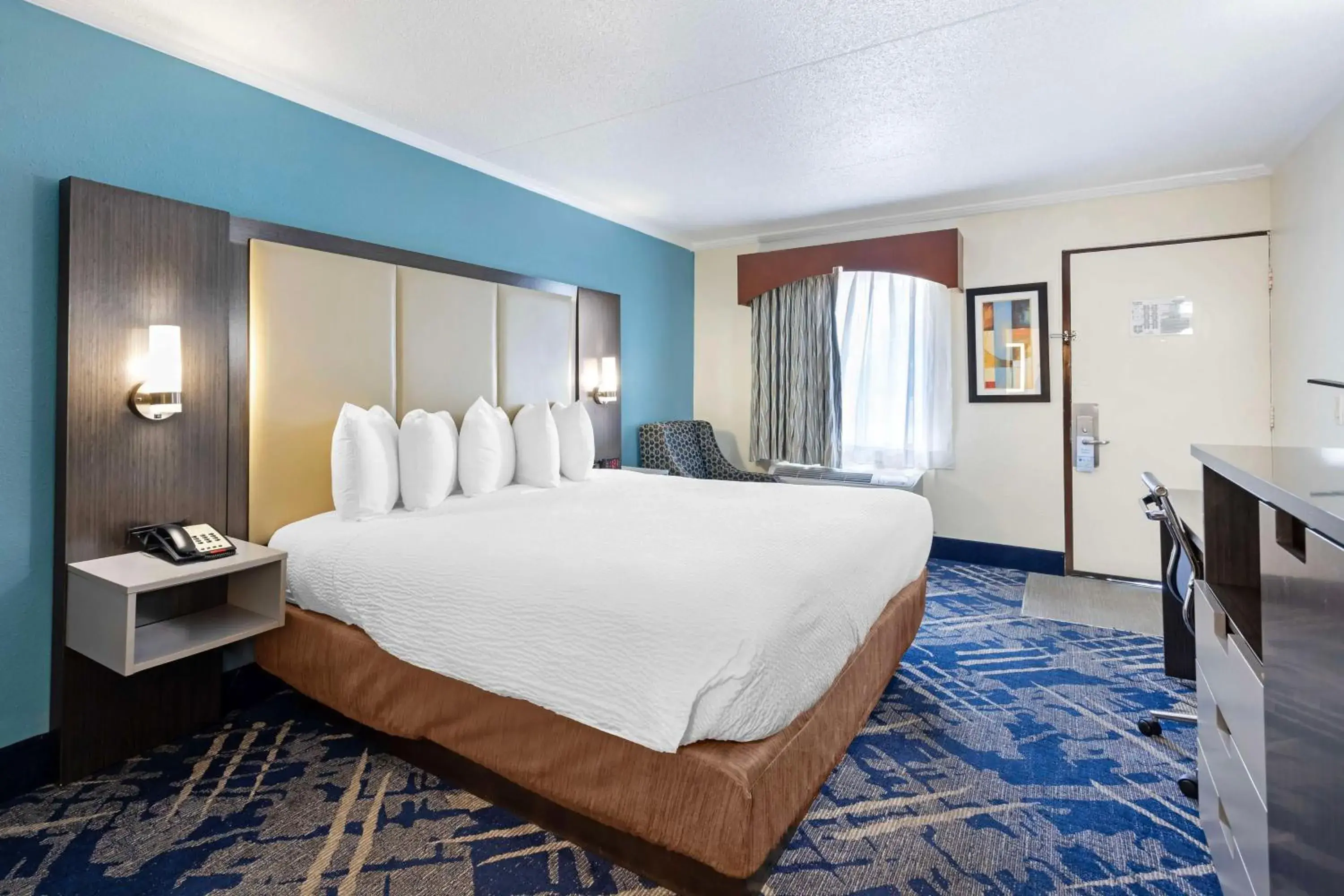 King Room - Disability Access/Non-Smoking in Best Western Franklin King Room - Disability Access/Non-Smoking in Best Western Franklin