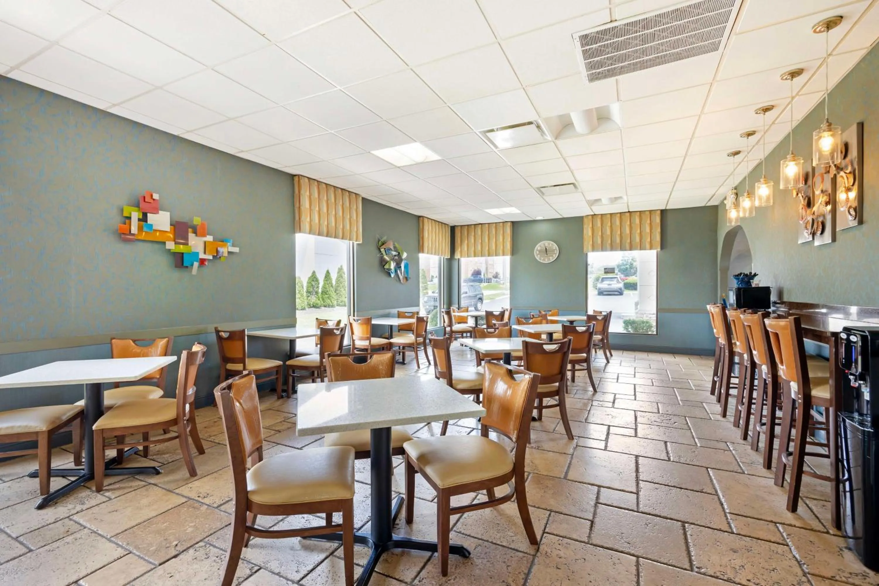 Breakfast in Best Western Franklin