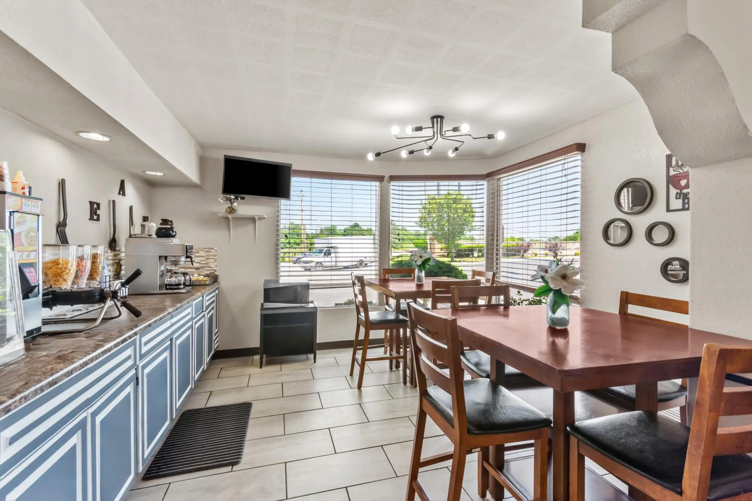 Seating area in Americas Best Value Inn & Suites Williamstown