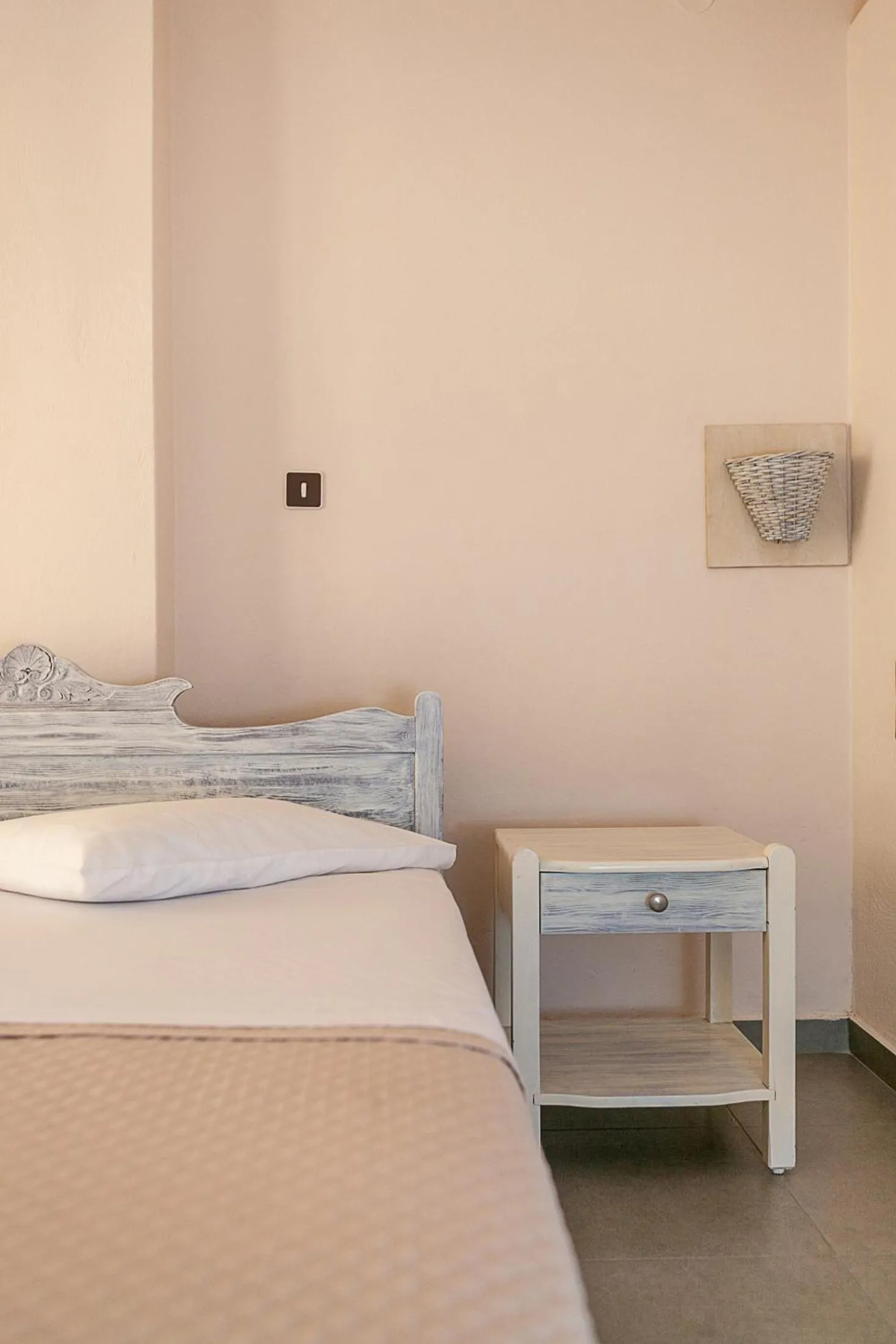 Bedroom, Bed in Amaryllis Hotel