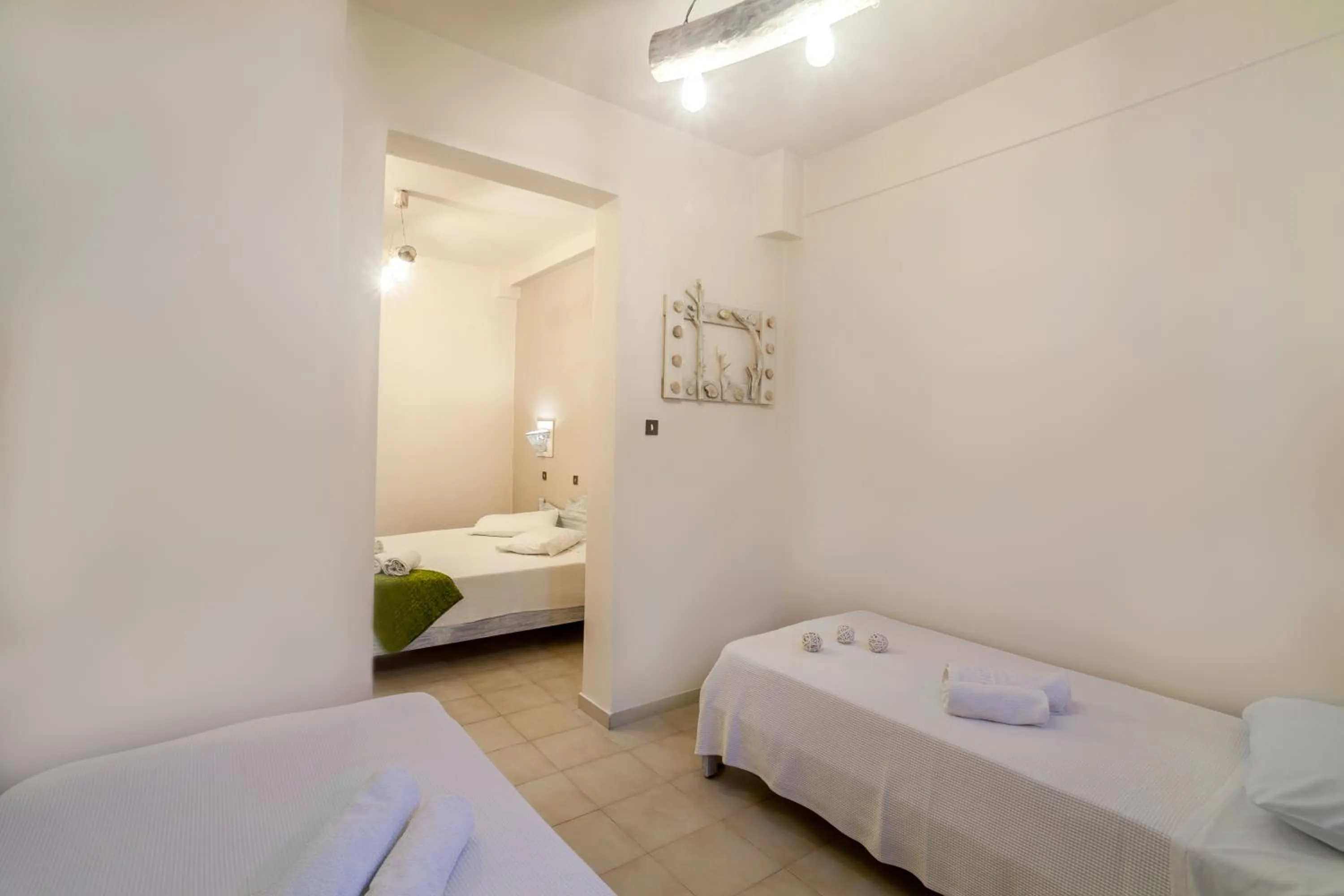 Bedroom, Bed in Amaryllis Hotel