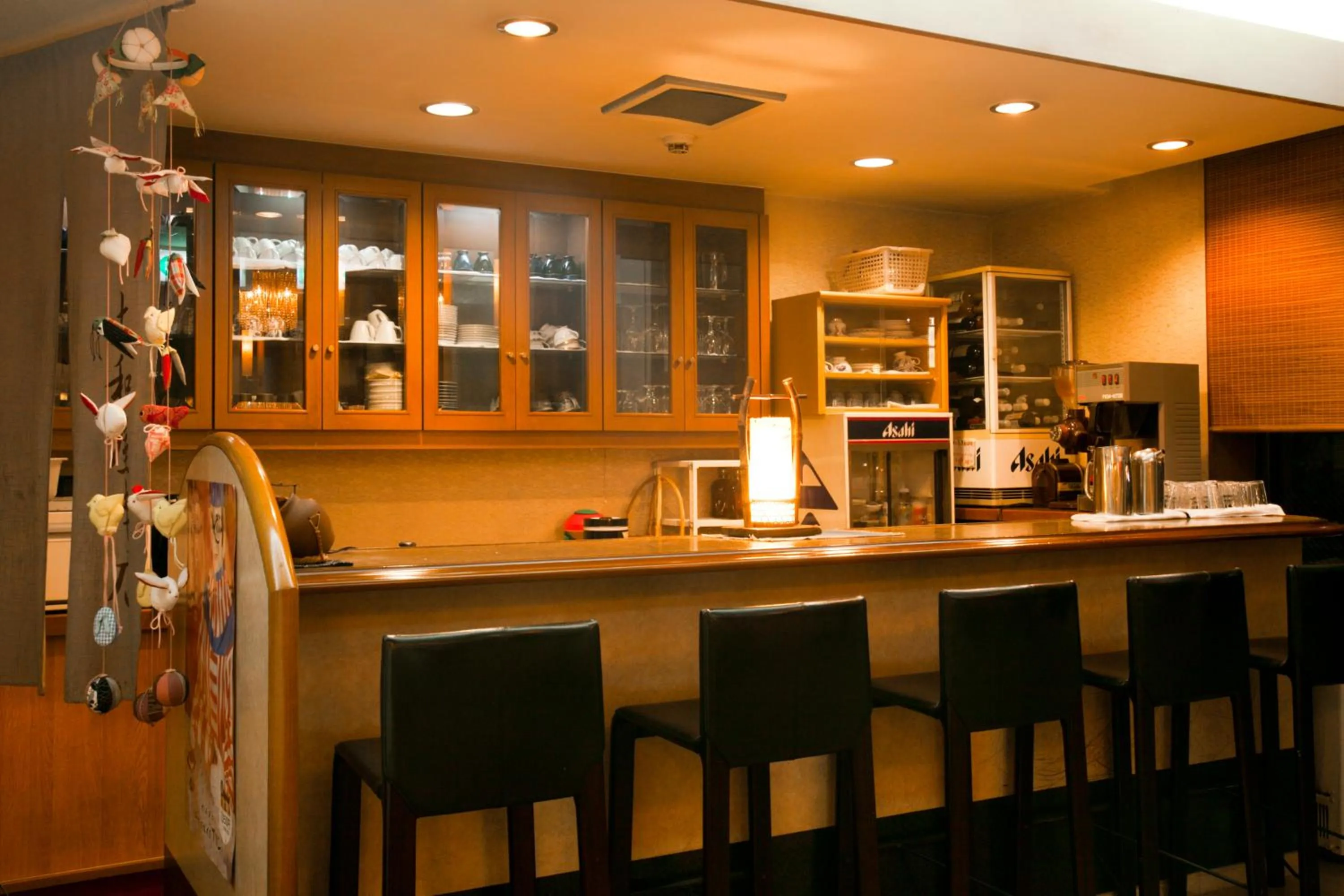 Lounge or bar in Yamatoya Honten Ryokan Osaka