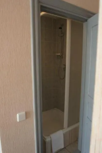 Shower in Dzintarjura