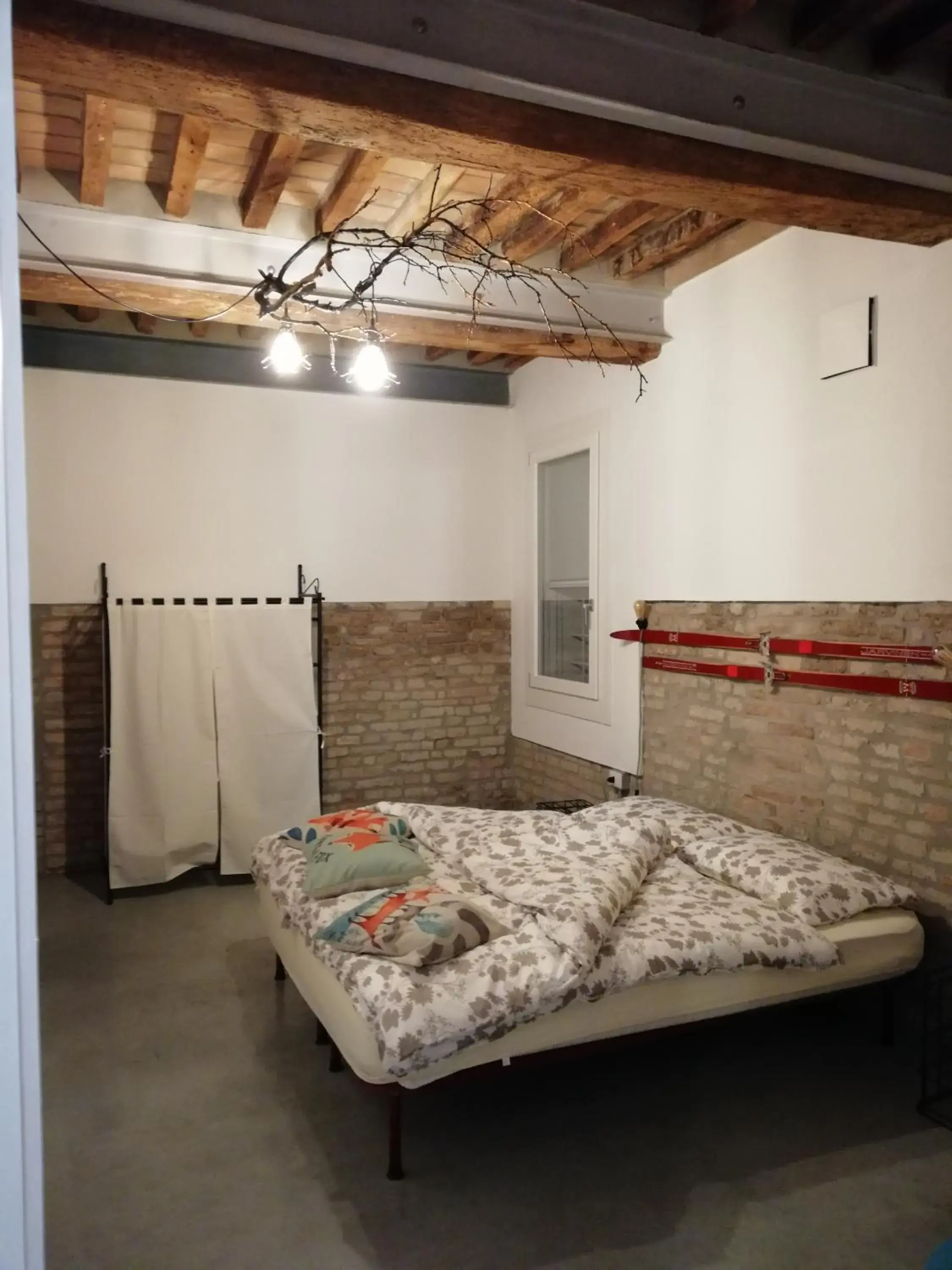 Double or Twin Room with Private Bathroom - single occupancy in Zucchero sui Baffi- Food Lovers B&B Double or Twin Room with Private Bathroom - single occupancy in Zucchero sui Baffi- Food Lovers B&B