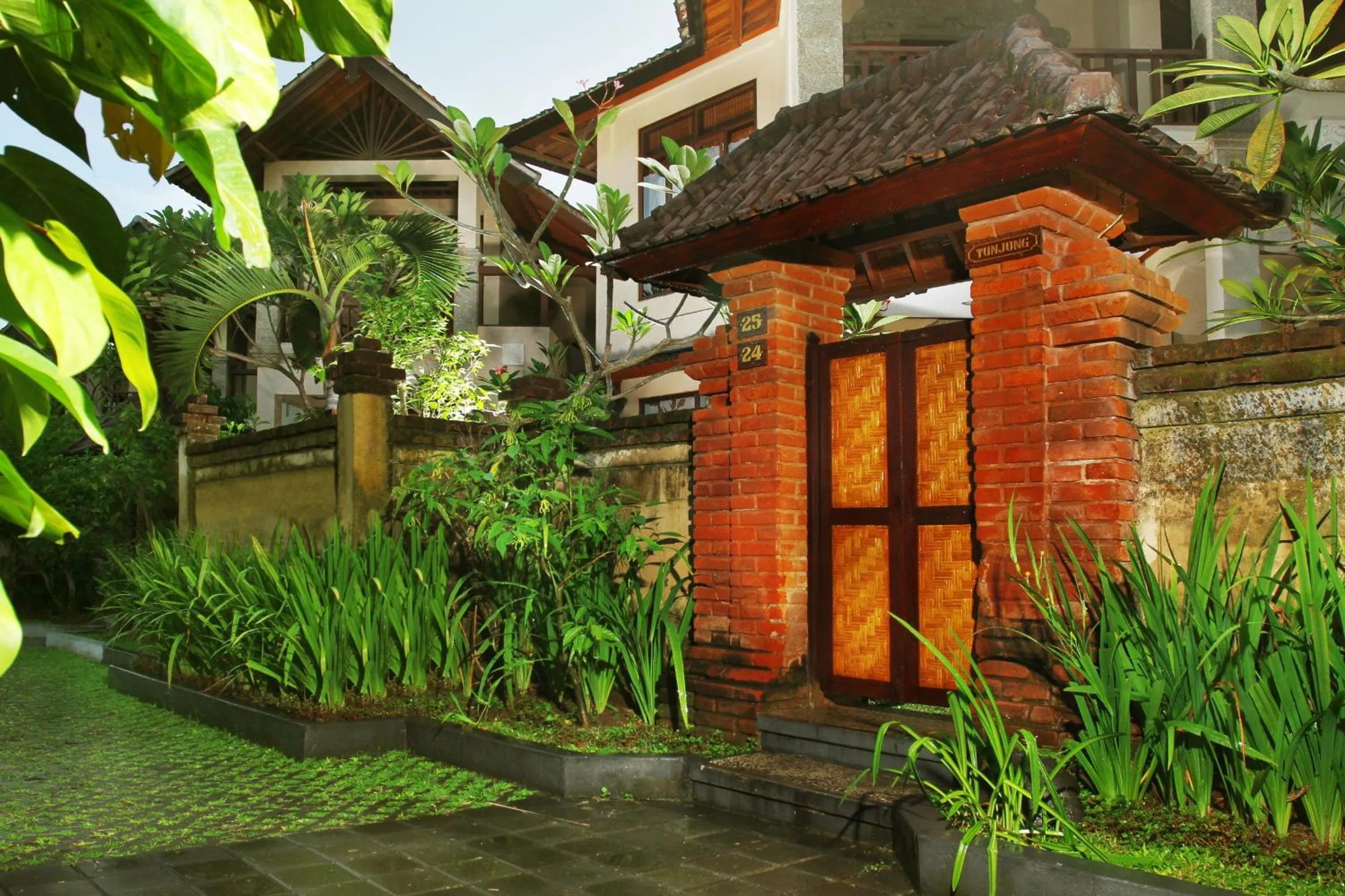 Garden in Bali Ayu Hotel & Villas