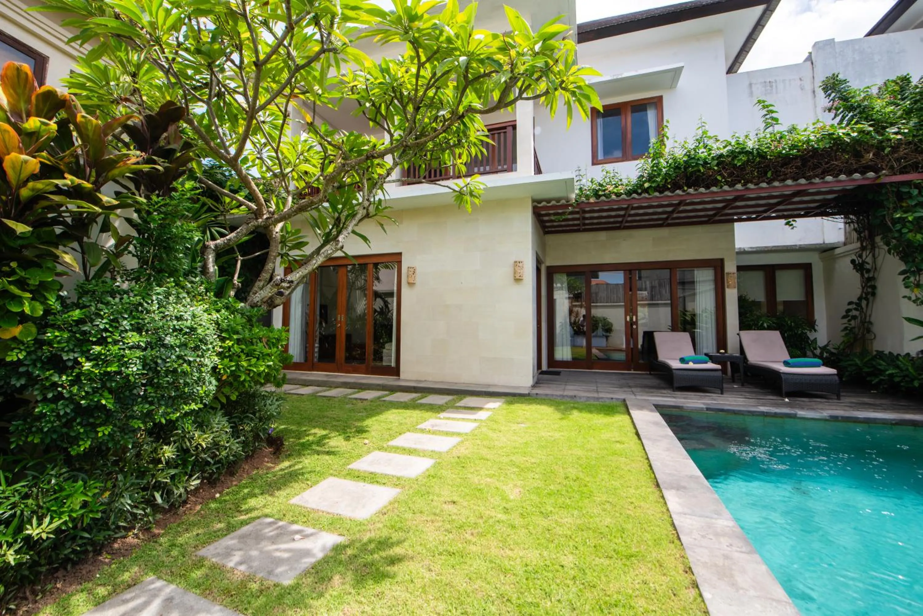 Bali Ayu Hotel & Villas