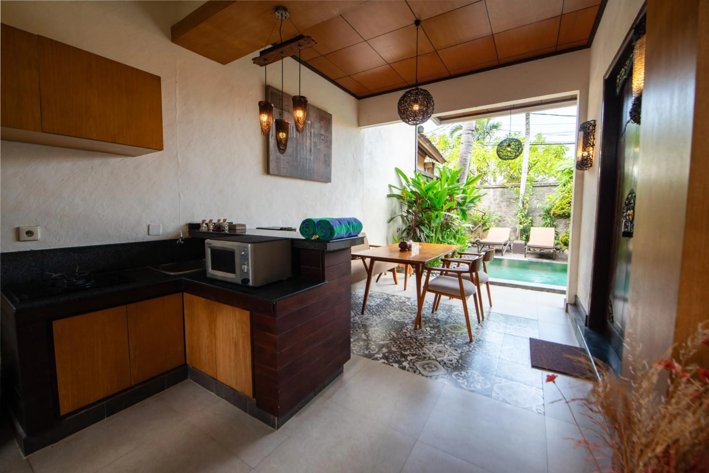 Bali Ayu Hotel & Villas