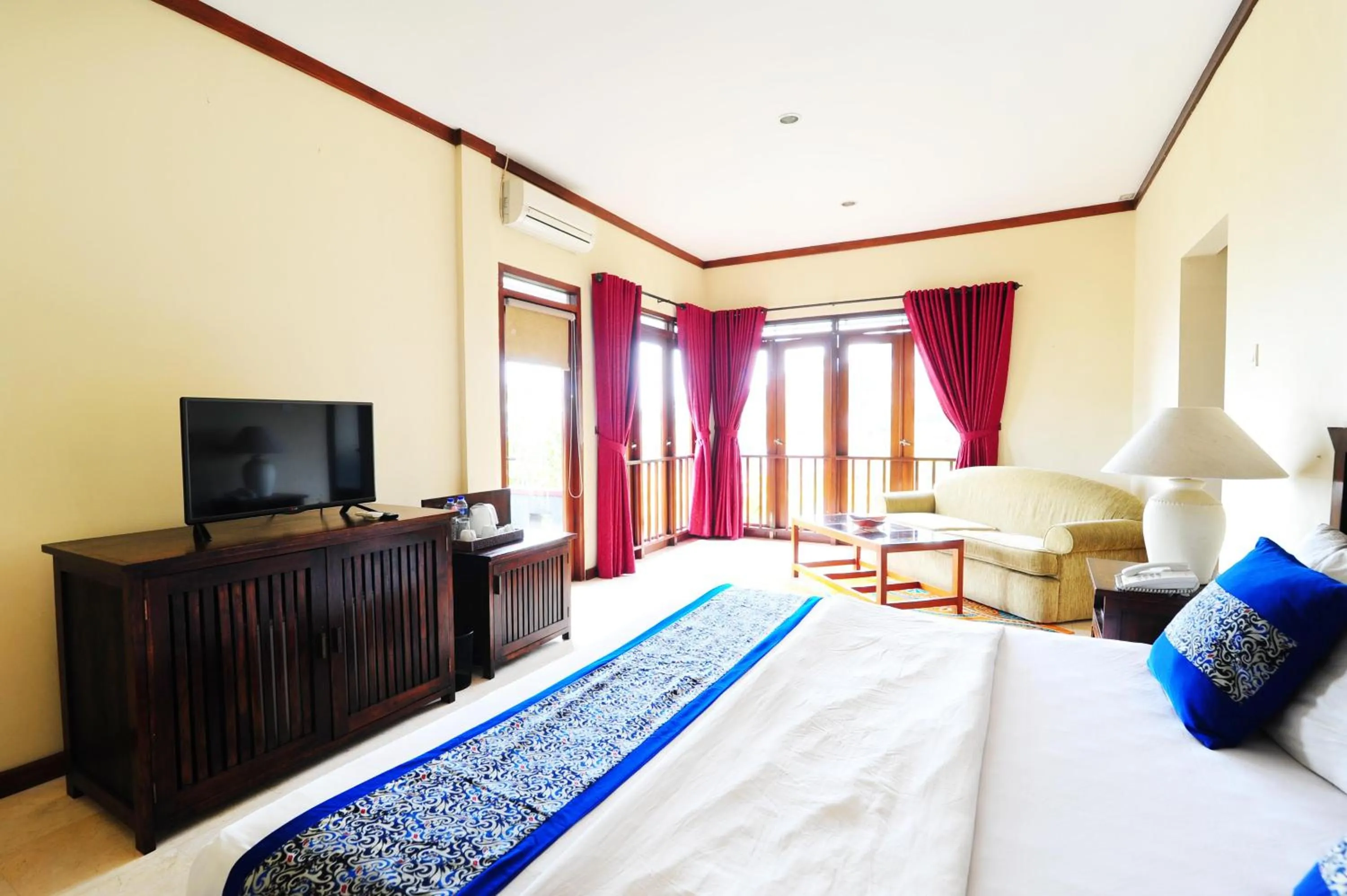 Photo of the whole room, Bed in Dago Highland Resort
