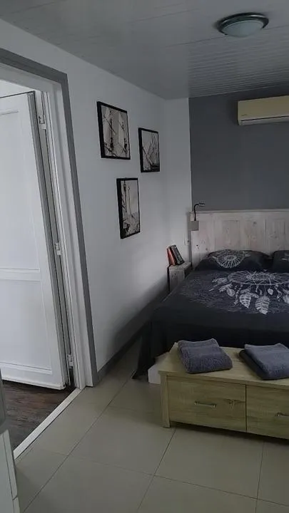 Bed in Chez Pascal et Claudia