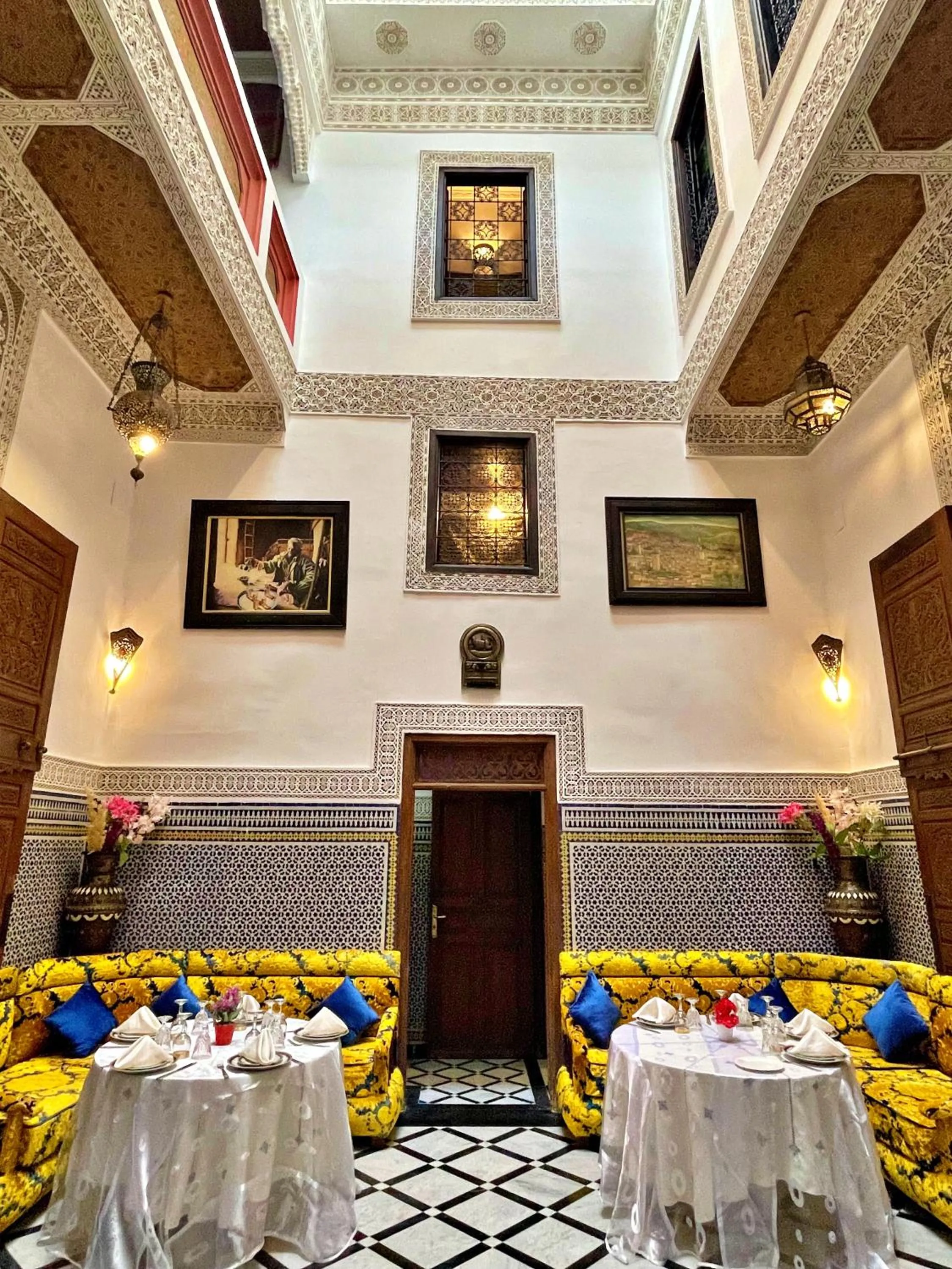 Food and drinks in Riad Dar Guennoun - Luxury Suites in the Heart of Fes