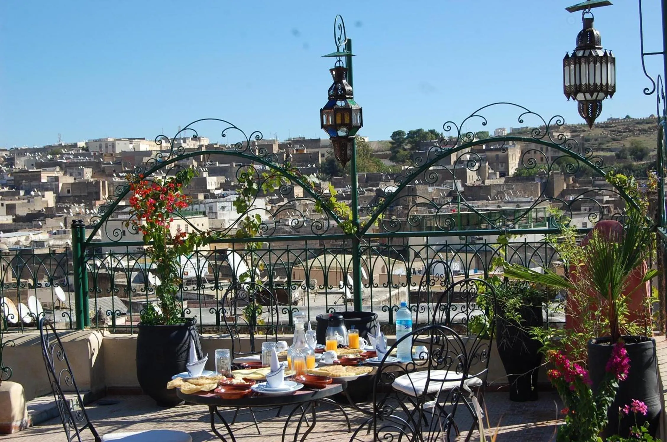 Property building in Riad Dar Guennoun - Luxury Suites in the Heart of Fes