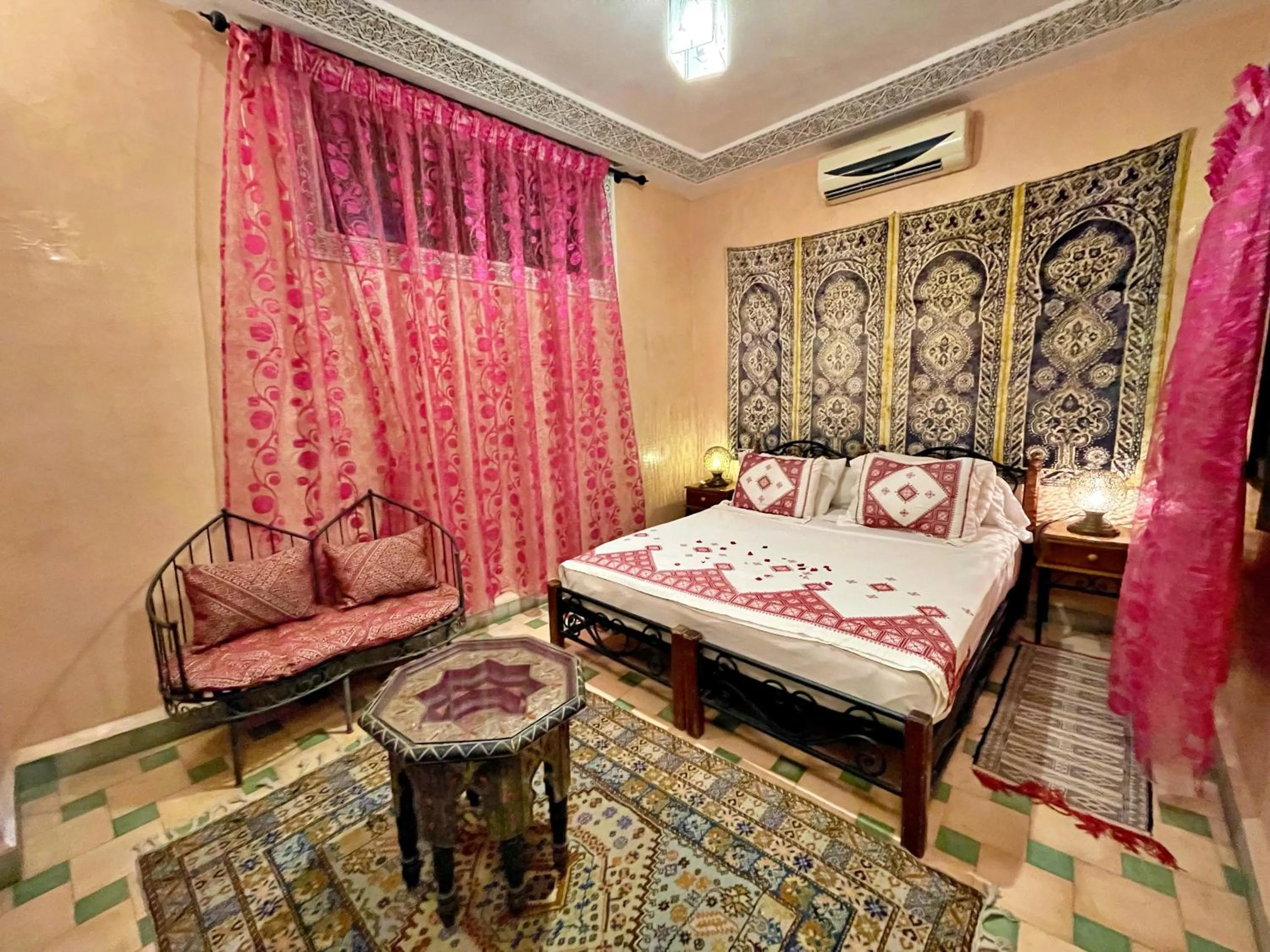 Photo of the whole room, Bed in Riad Dar Guennoun - Luxury Suites in the Heart of Fes