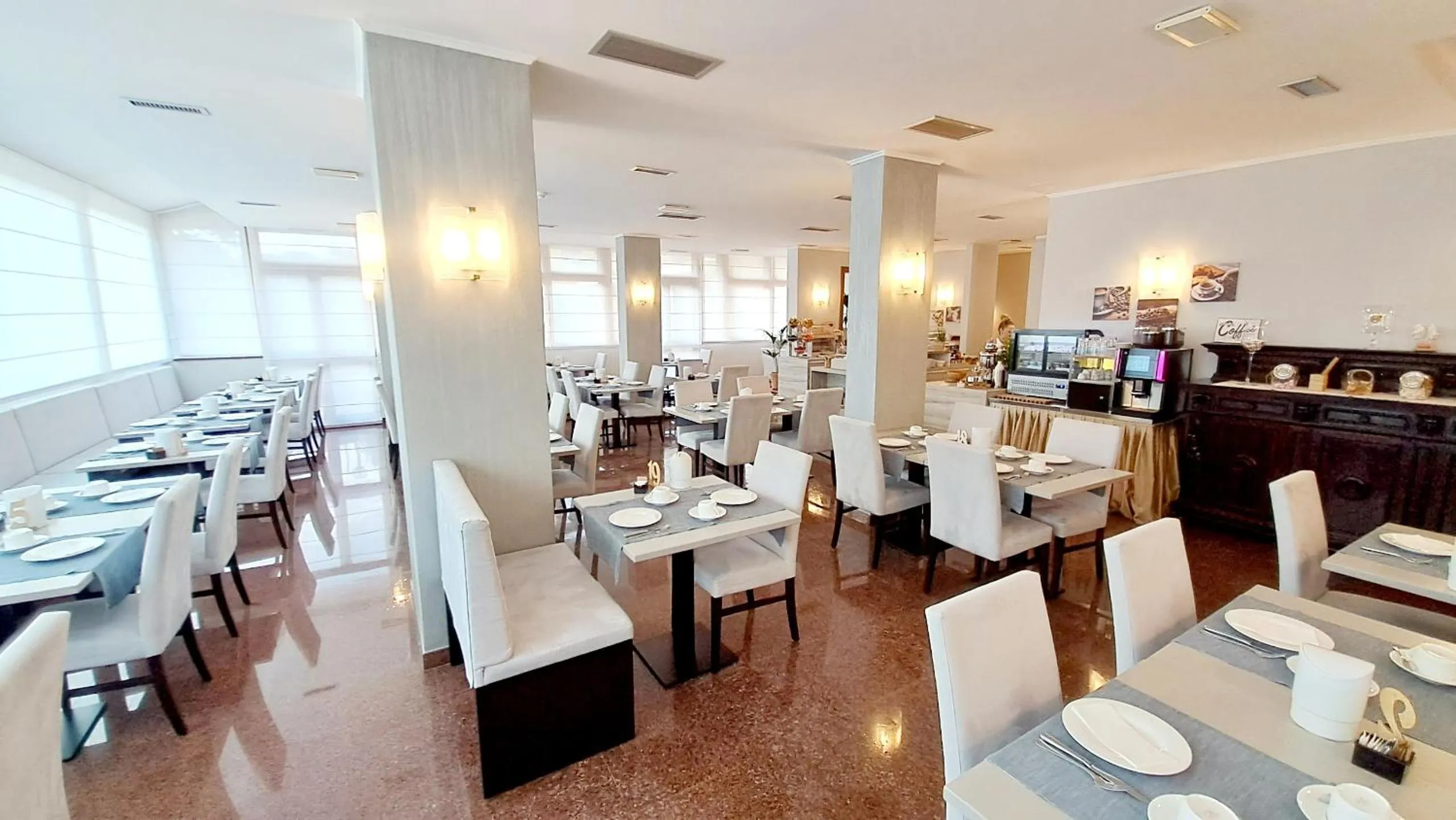 Restaurant/places to eat in Hotel & Wellness Fra I Pini