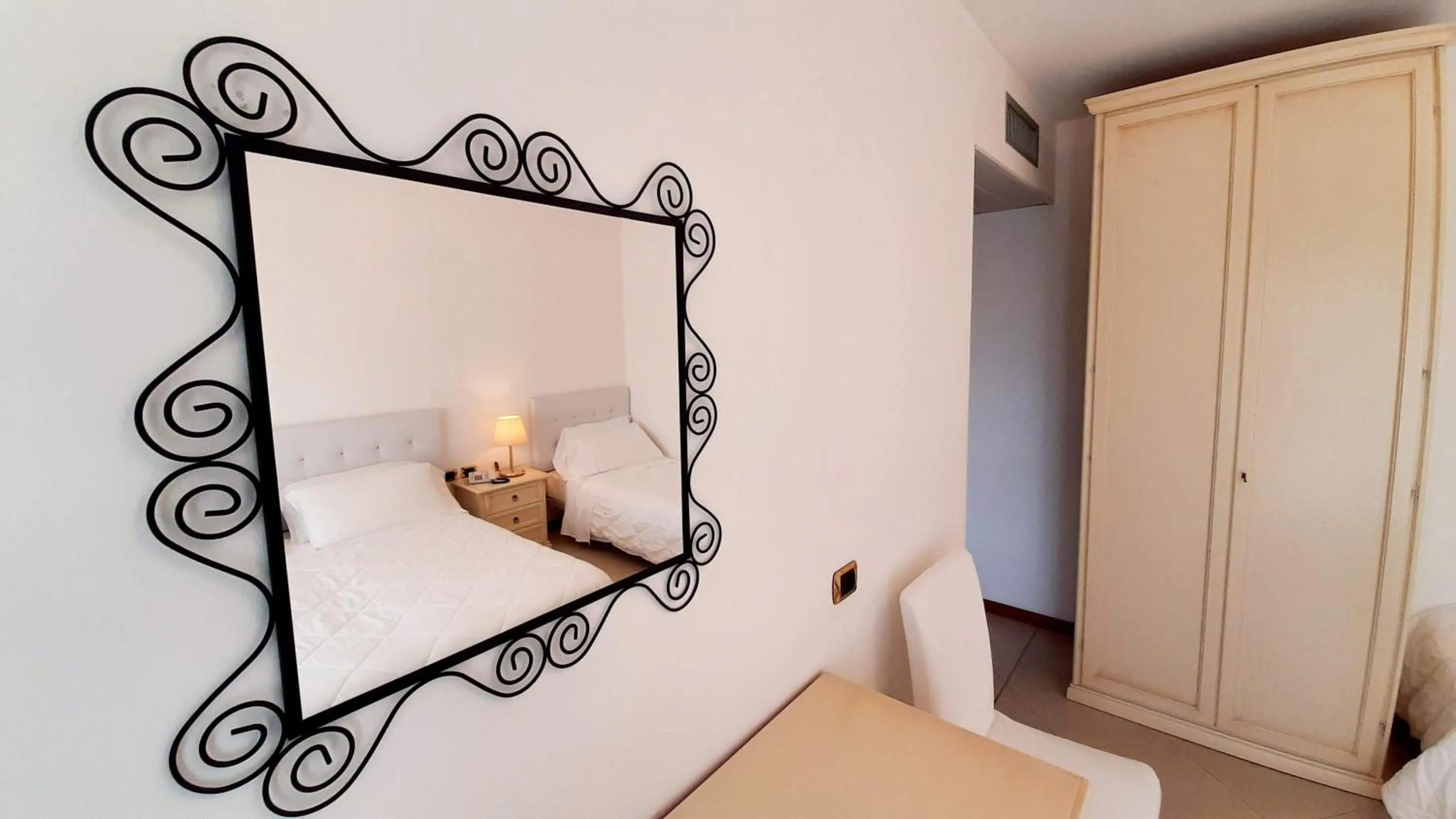 Photo of the whole room in Hotel & Wellness Fra I Pini