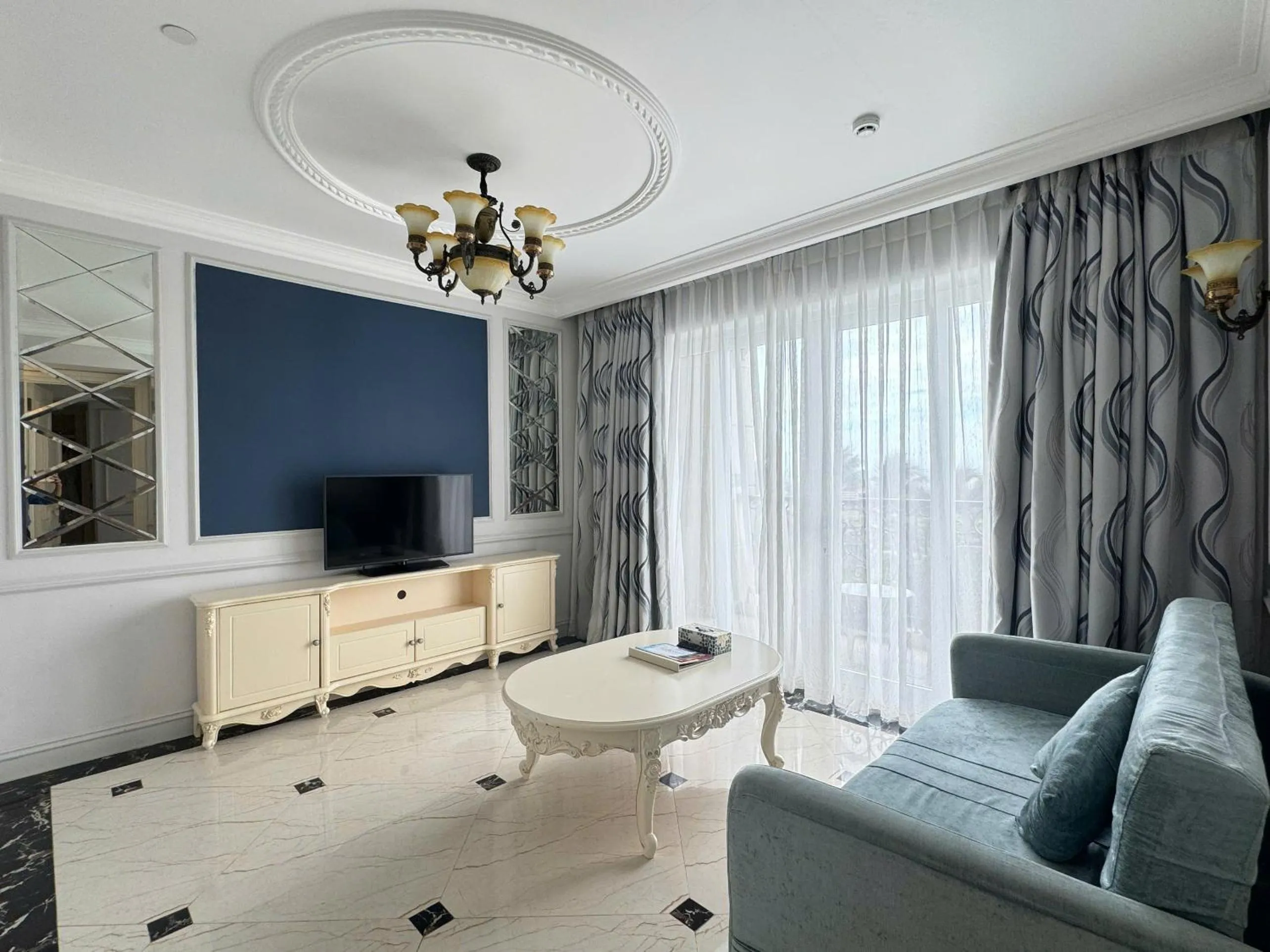 Living room in Lan Rung Beach Resort