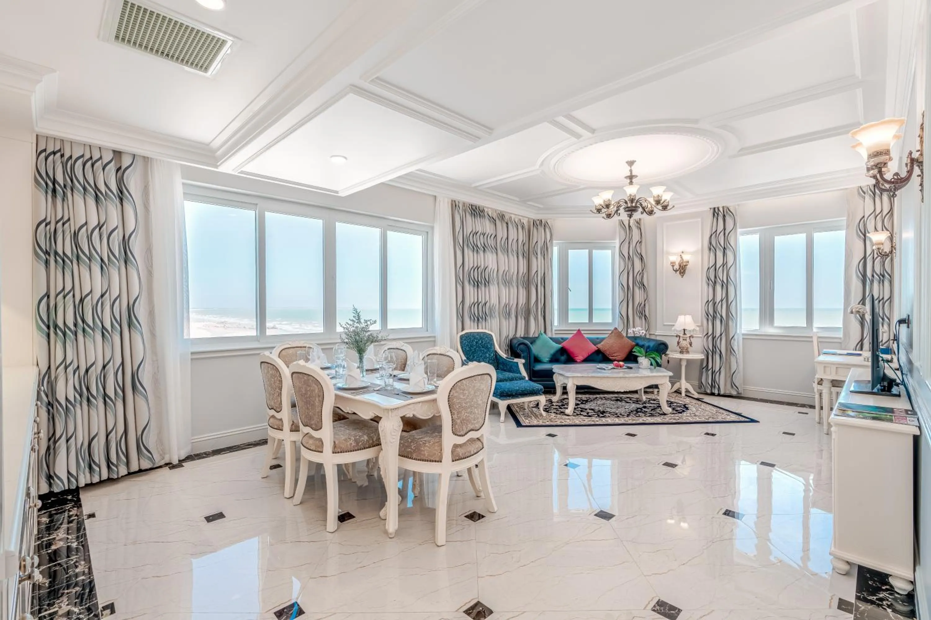 Living room in Lan Rung Beach Resort