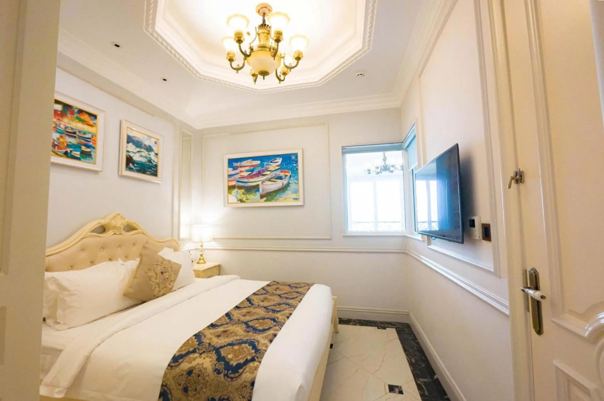 Bedroom, Bed in Lan Rung Beach Resort