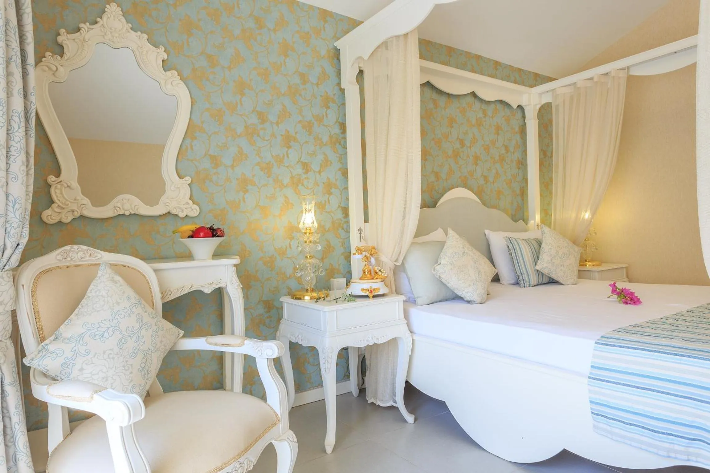 Bed in Flamingo Hotel & Spa - Pet Friendly