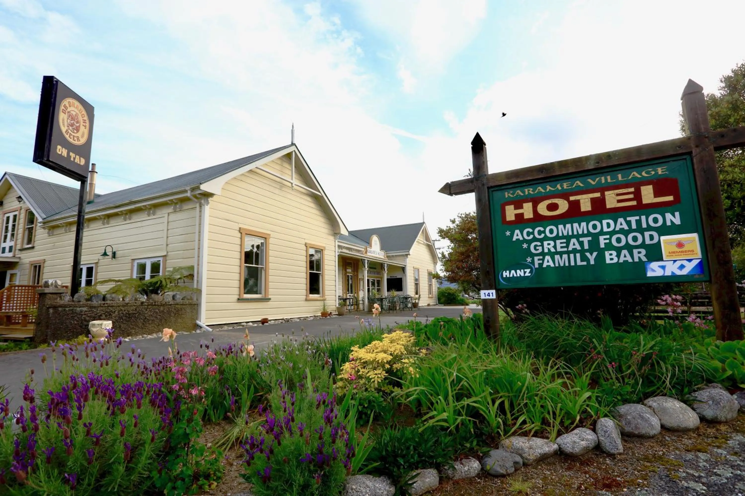 Facade/entrance in Karamea Village Hotel