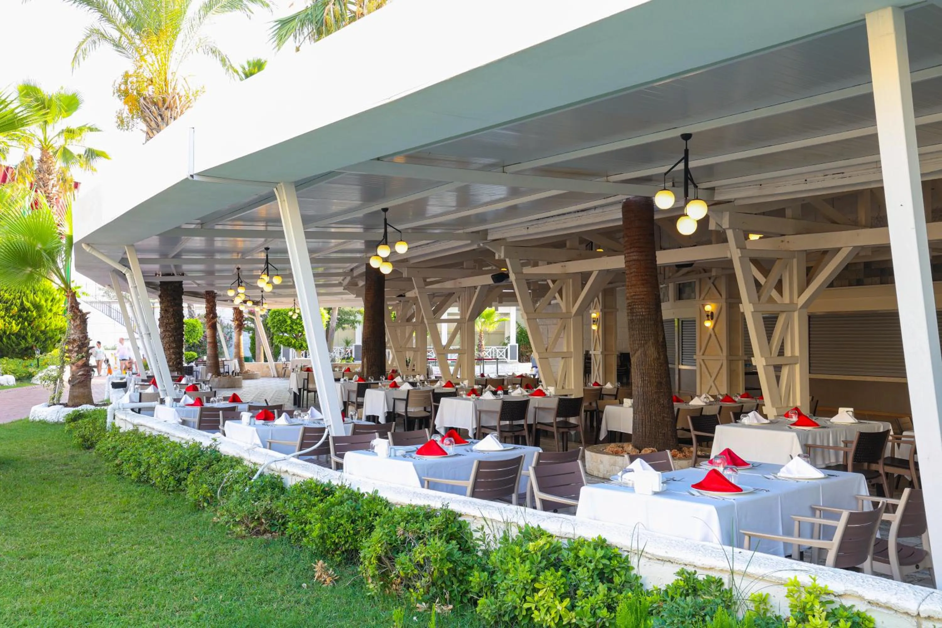 Restaurant/places to eat in Crystal Admiral Aqua Collection - Ultimate All Inclusive