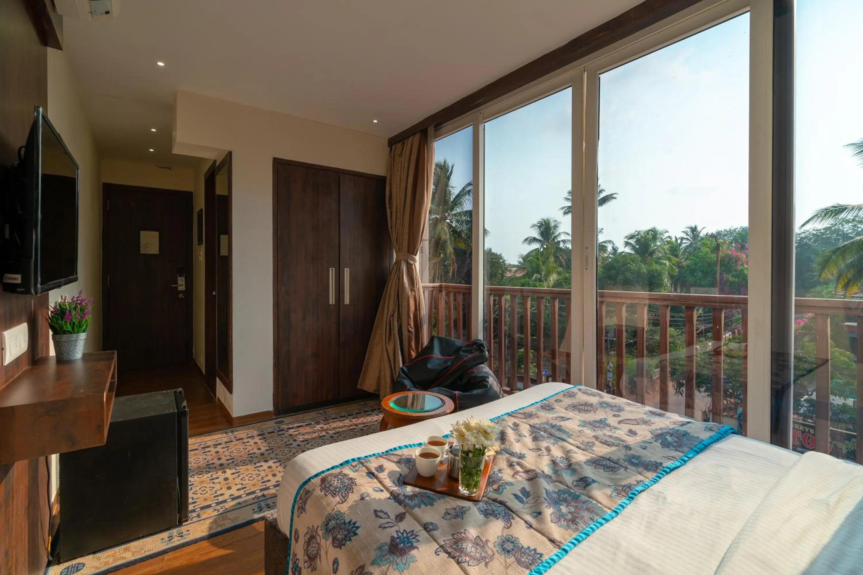 View (from property/room), Bed in Riva Gold Coast