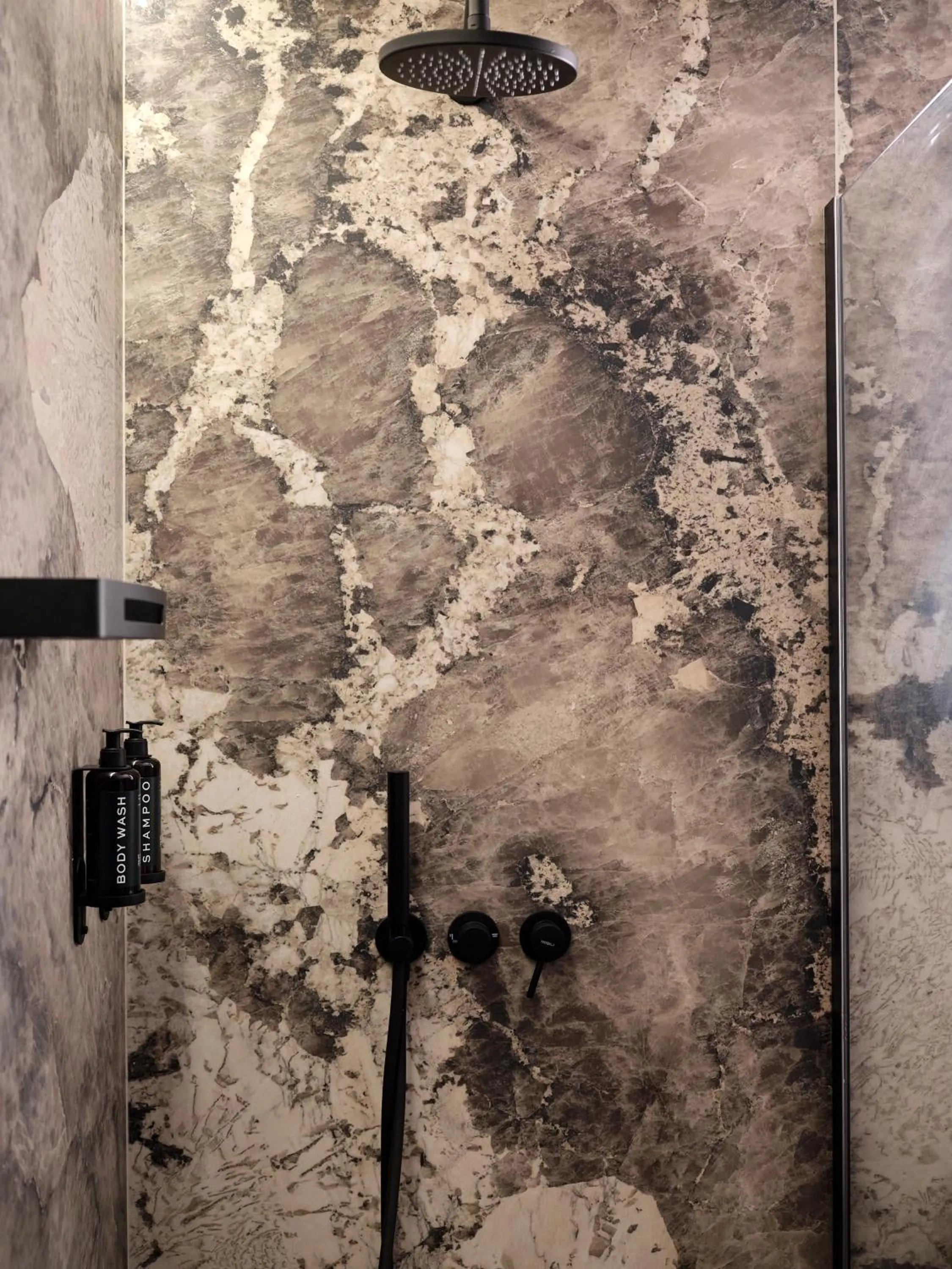 Shower in Il Leon D'Oro Bari - by Farace Hotels