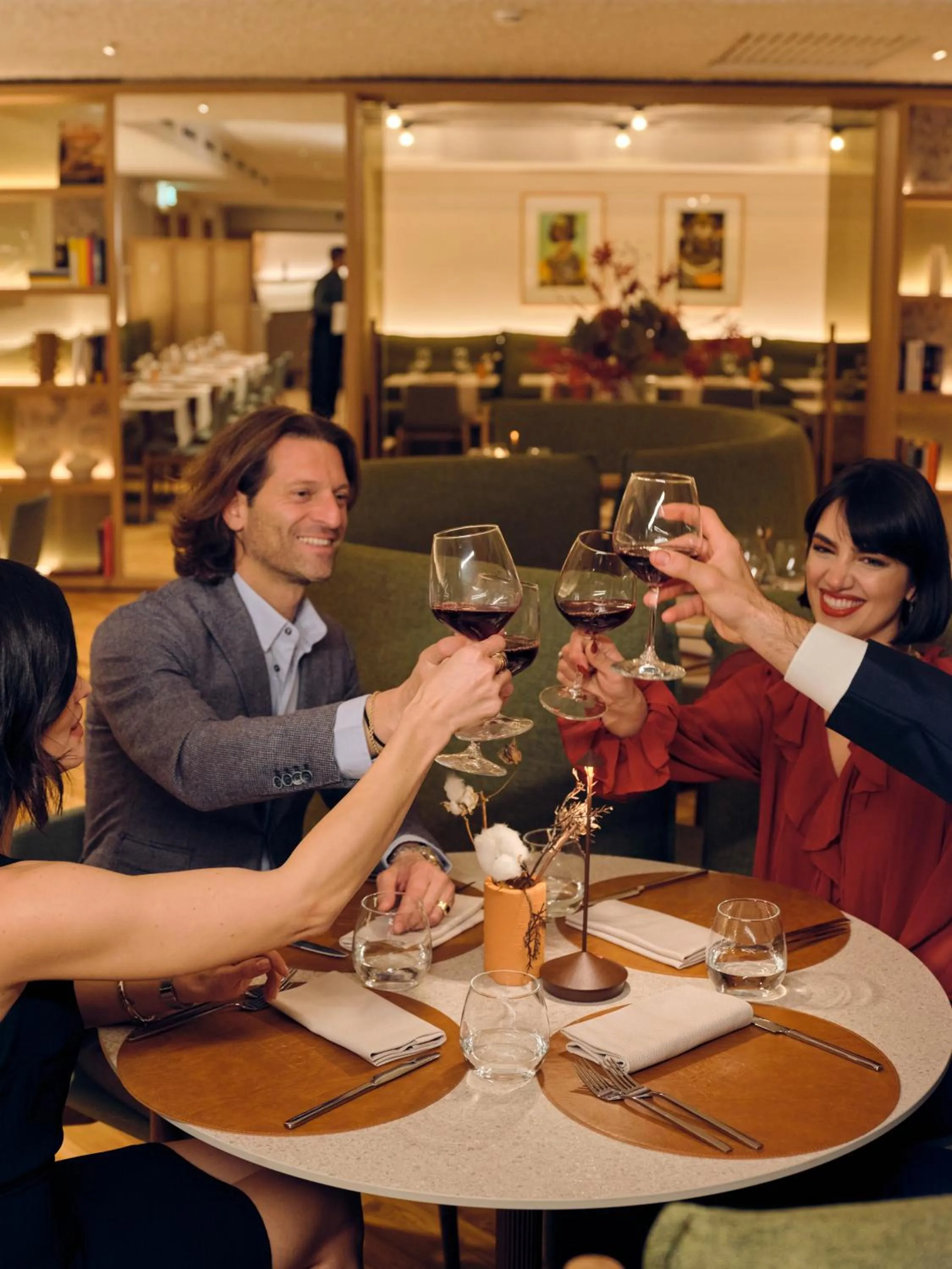 Restaurant/places to eat in Il Leon D'Oro Bari - by Farace Hotels